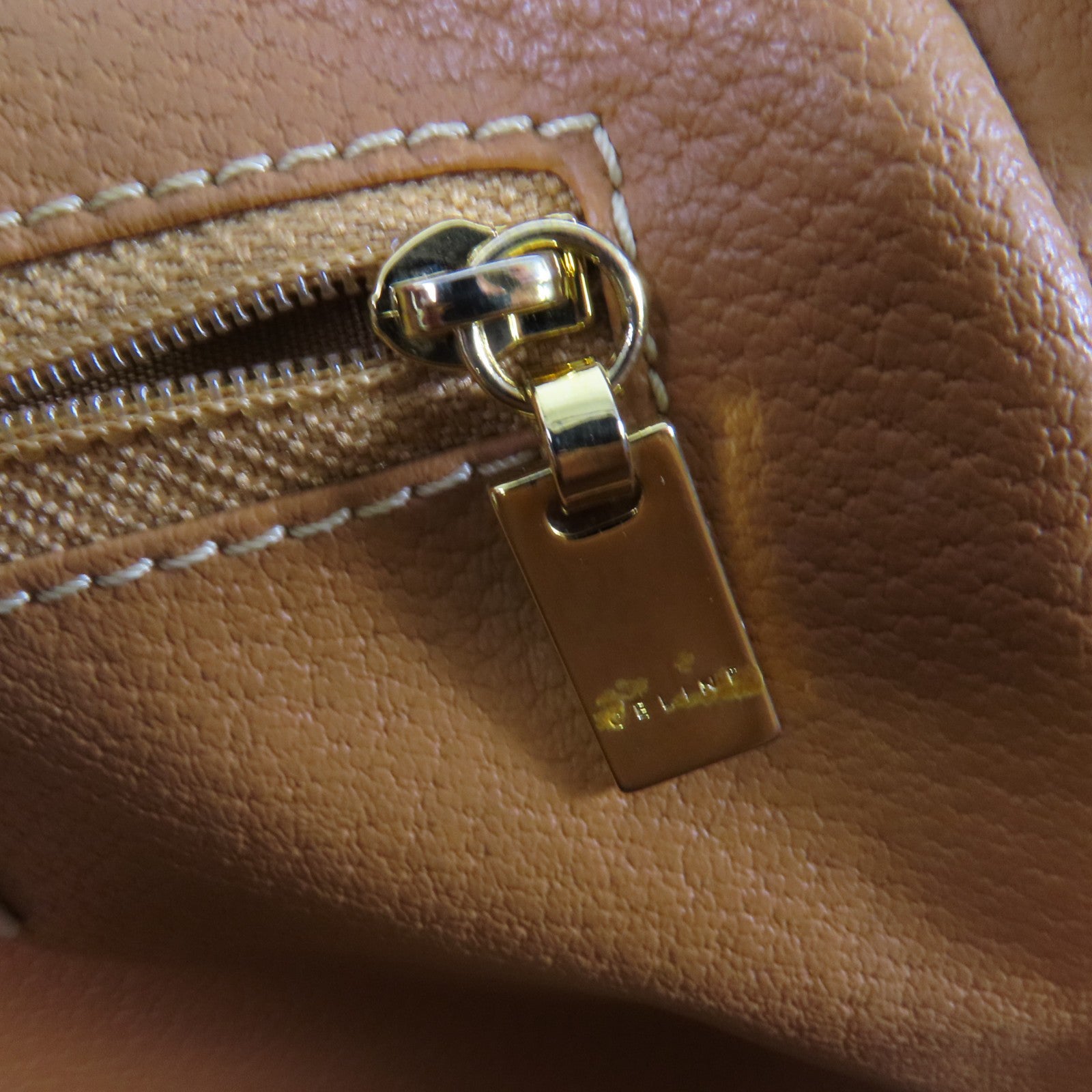 CELINE 塗層皮革Vintage Celine Backpack金扣背包