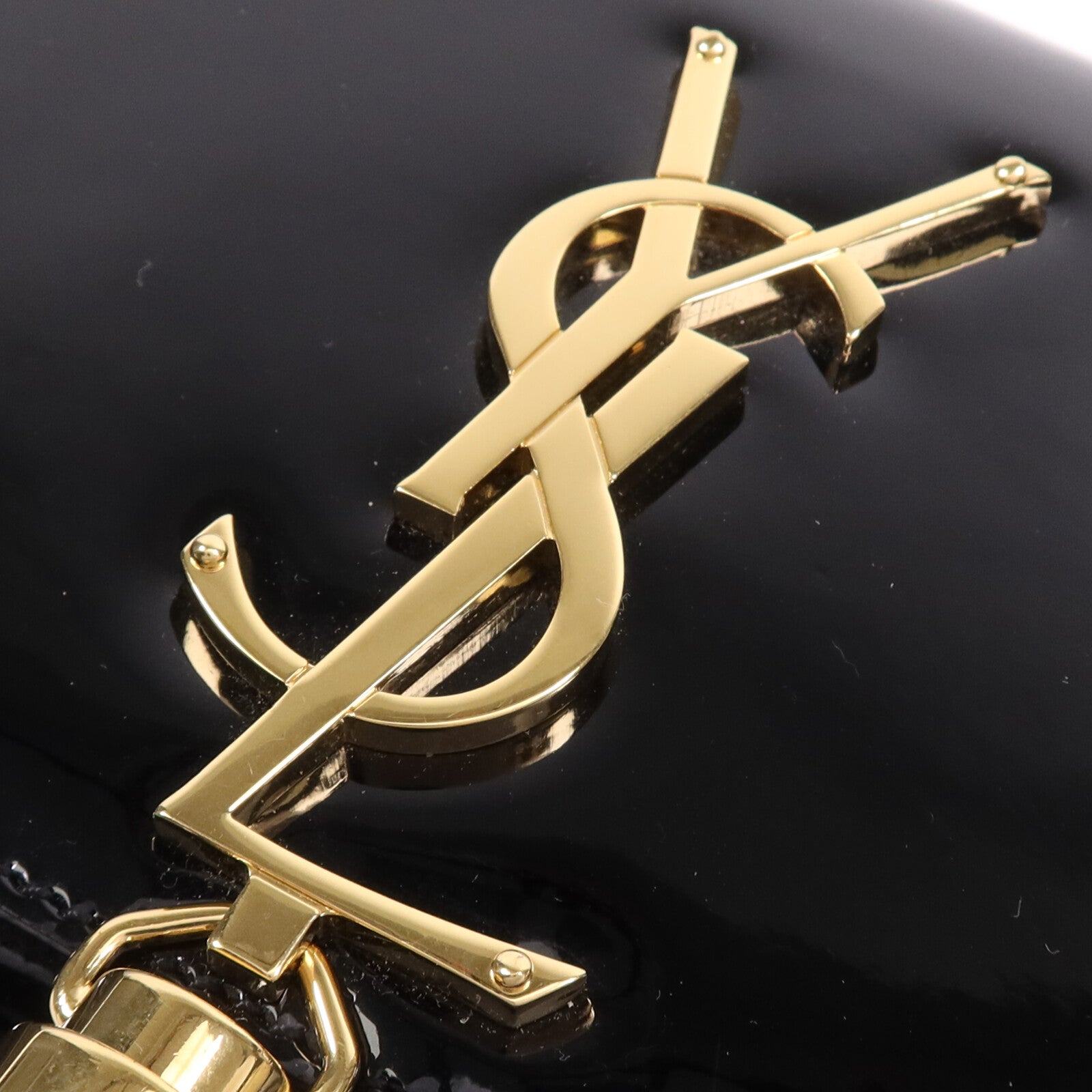 YVES SAINT LAURENT 漆皮皮革Kate Small金扣鏈帶肩背袋