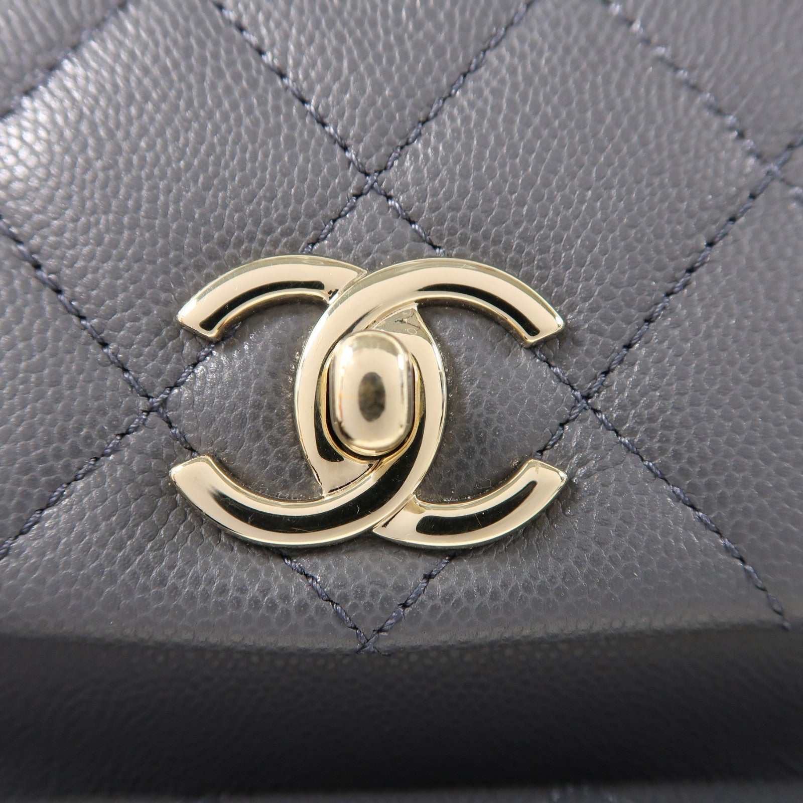 CHANEL 菱格牛皮皮革Backpack銀扣背包灰色