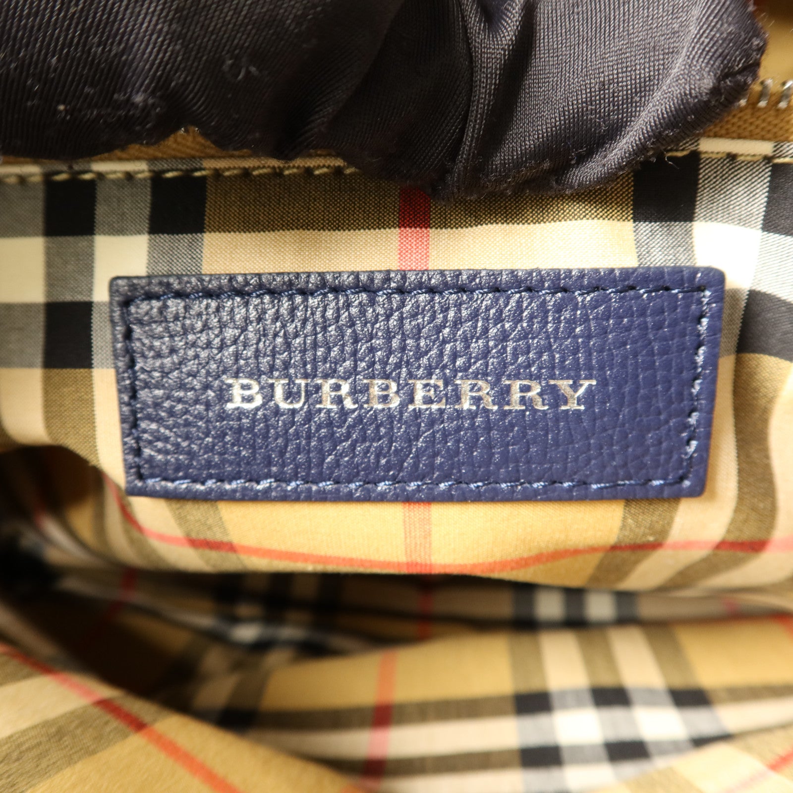 BURBERRY 牛皮皮革Banner Bag銀扣手挽肩背兩用袋