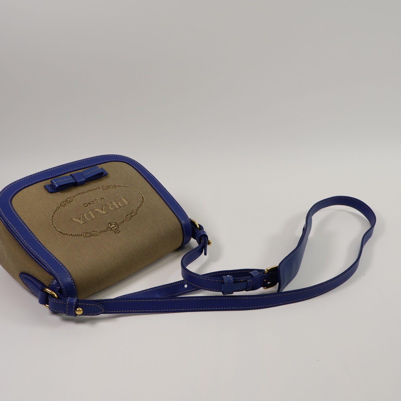 PRADA 帆布Shoulder Bag肩背袋