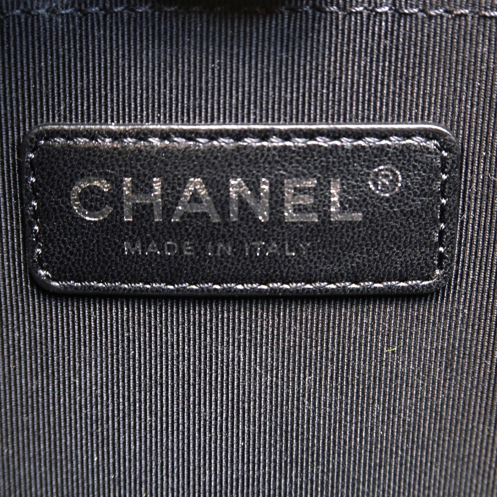 CHANEL 菱格牛皮皮革Boy Chanel鏈帶肩背袋銅色