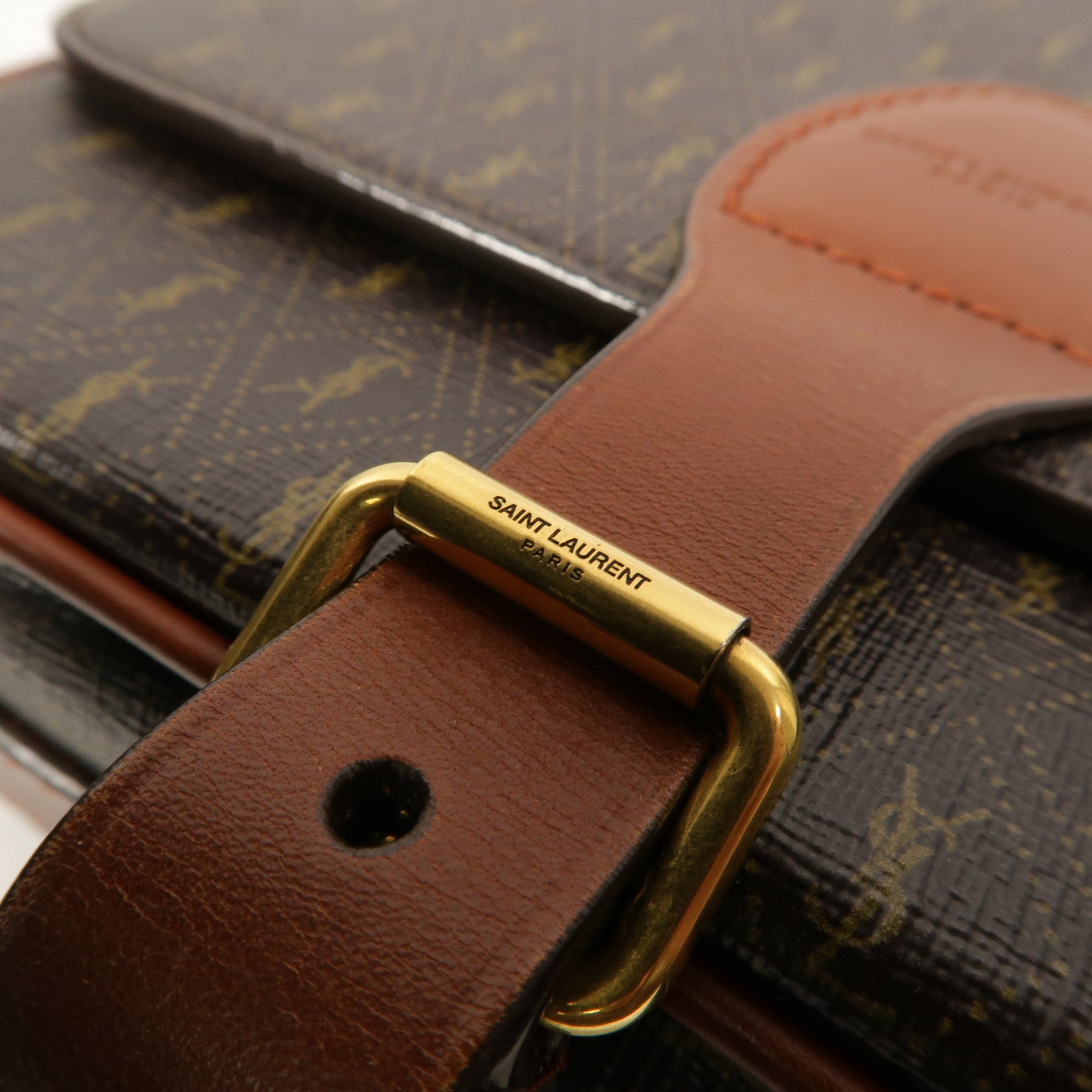 SAINT LAURENT 牛皮皮革Le Monogramme肩背袋