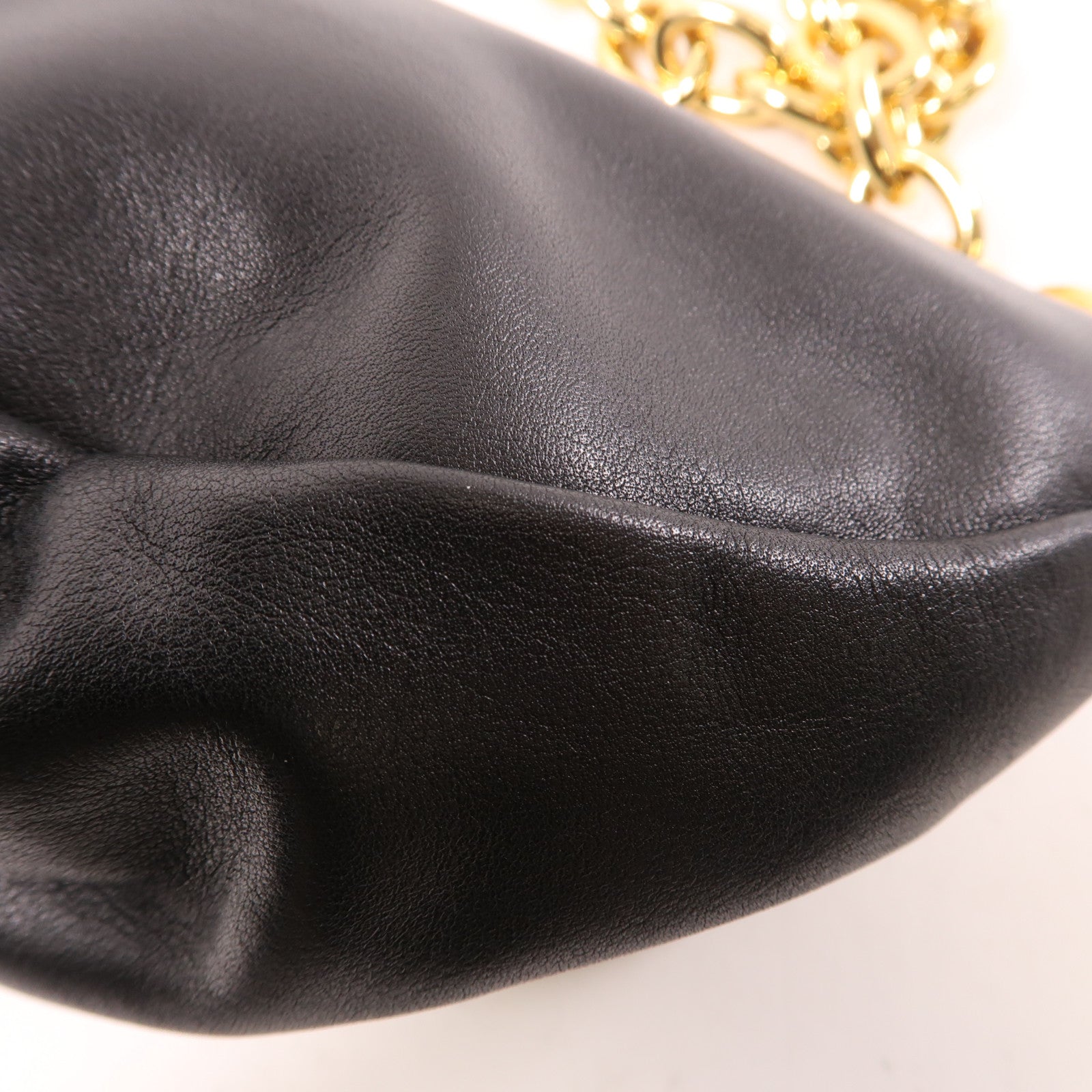 BOTTEGA VENETA 羊皮皮革Belt Bag金扣腰包黑色