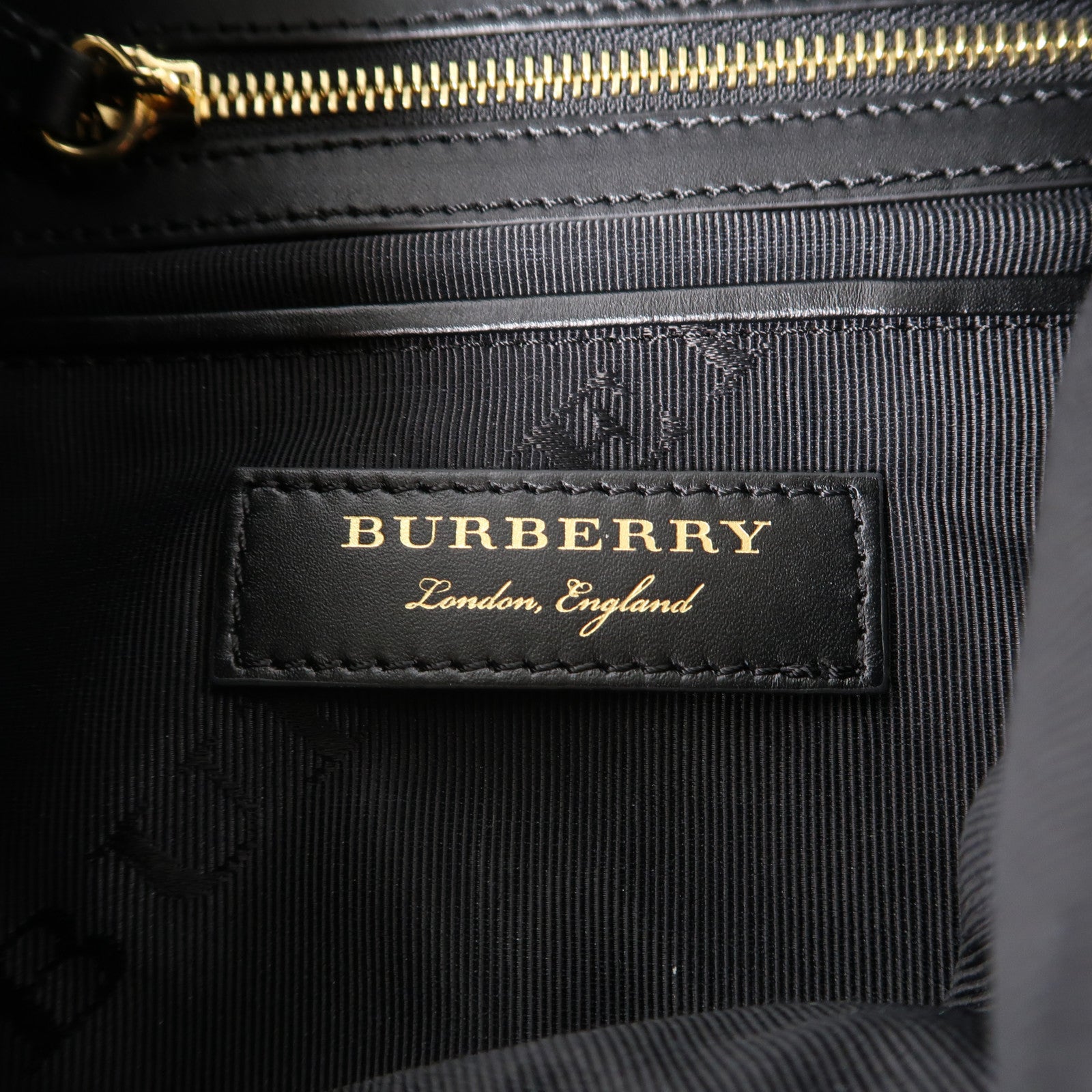 BURBERRY 尼龍Backpack金扣背包藍色