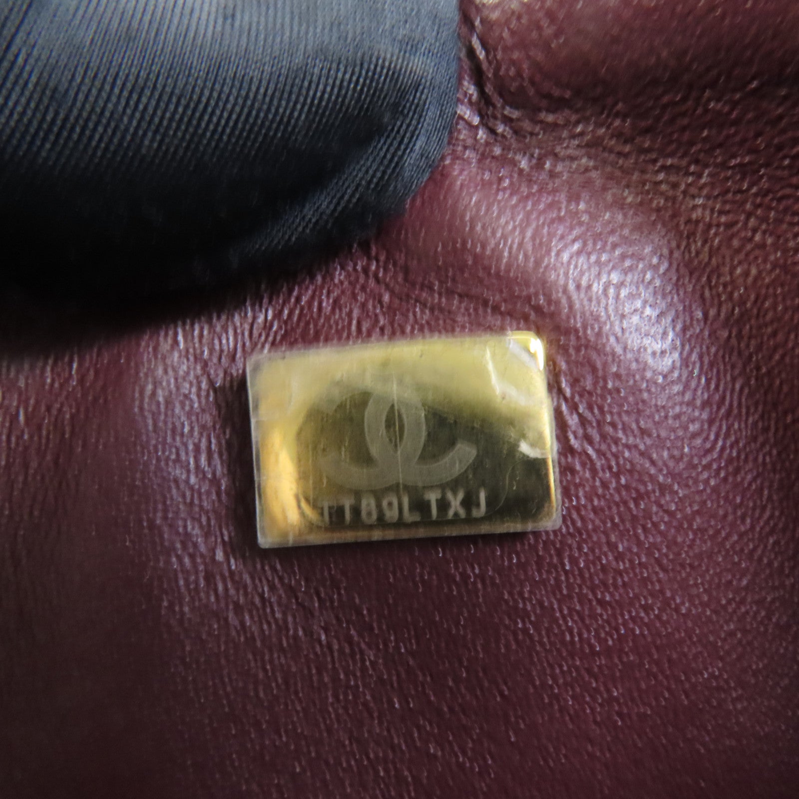 CHANEL 牛皮皮革Classic 25金扣鏈帶肩背袋