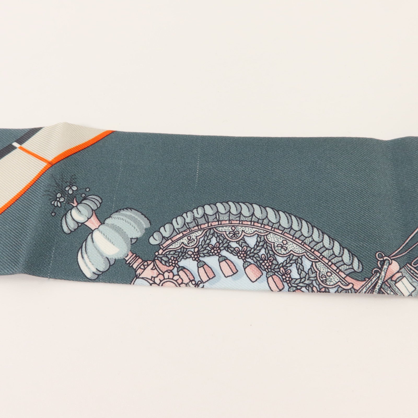 HERMES 絲質Twilly絲巾