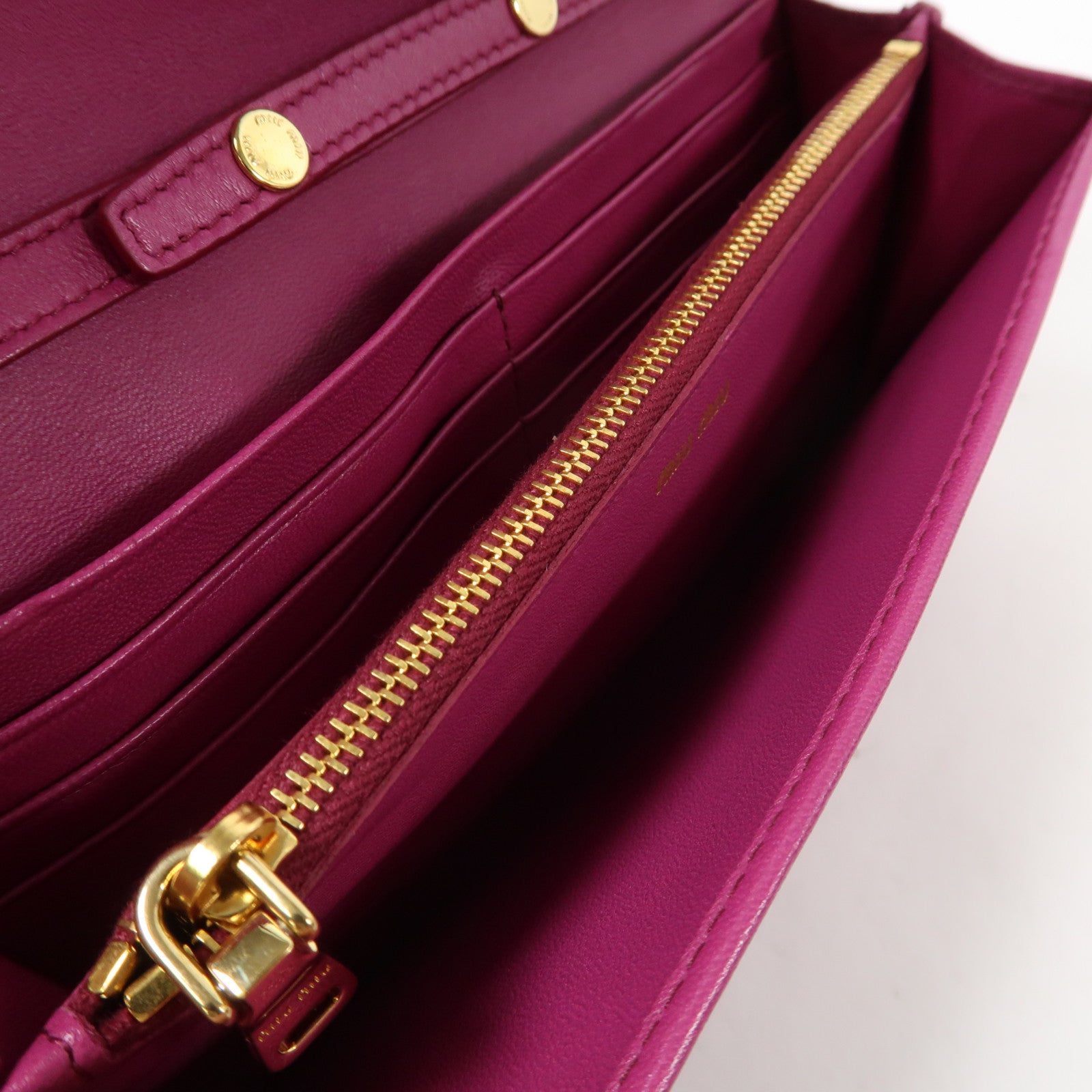 Miu Miu 羊皮皮革Shoulder Bag金扣肩背袋紅色