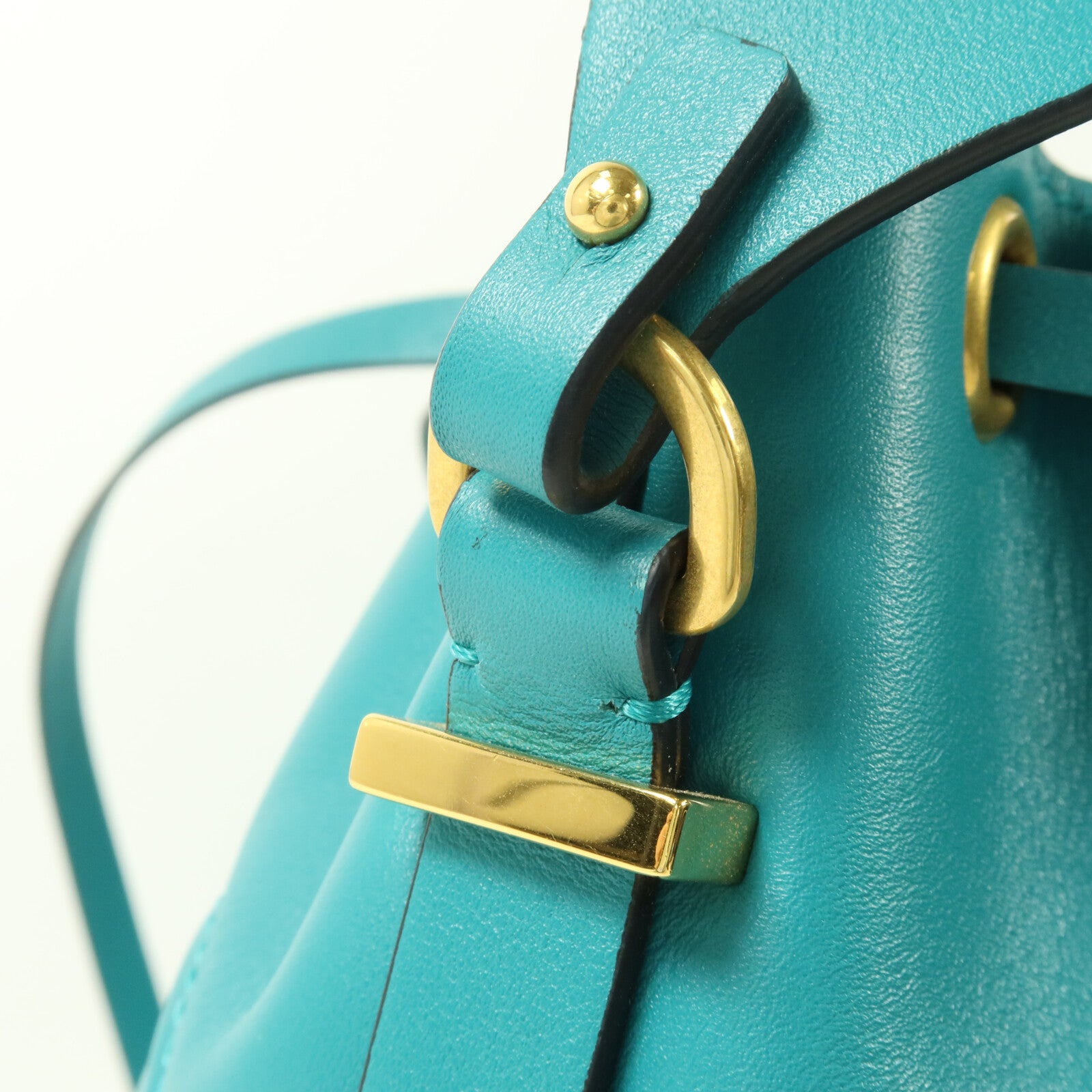Valentino 牛皮皮革Garavani VLogo Walk Bucket Bag手挽肩背兩用袋