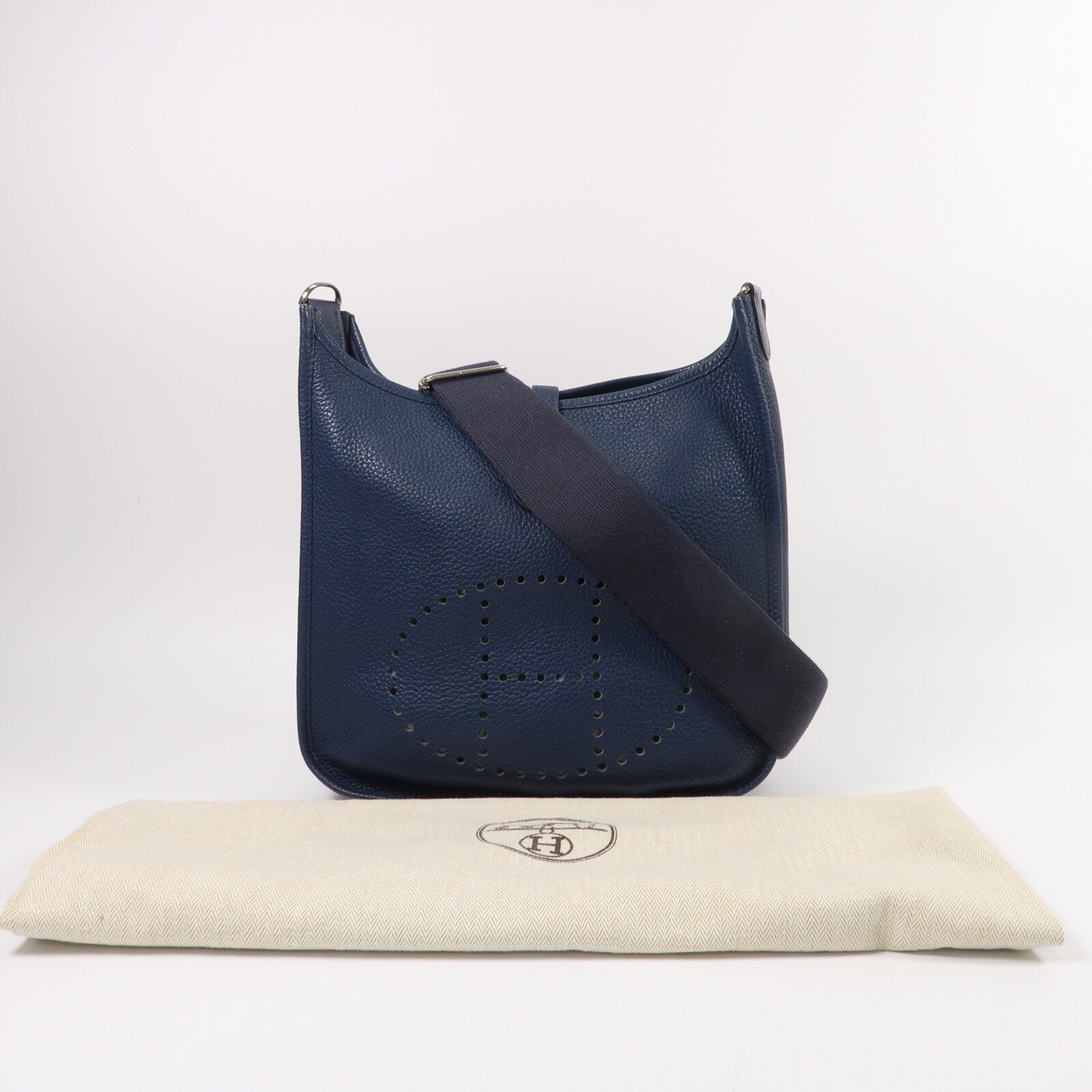 HERMES Clemence皮革Evelyne PM肩背袋Blue Indigo