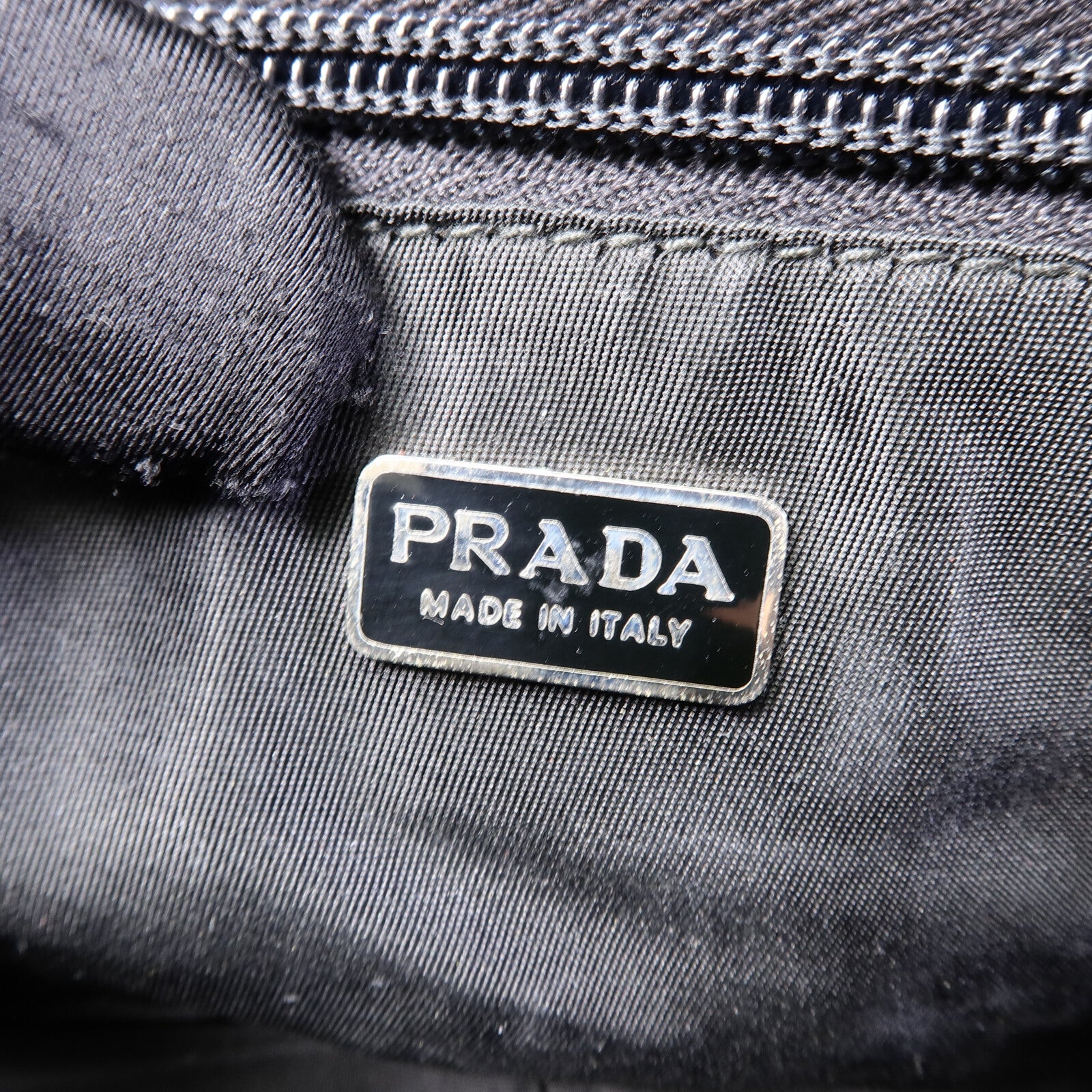 PRADA 尼龍Crossbody Bag肩背袋