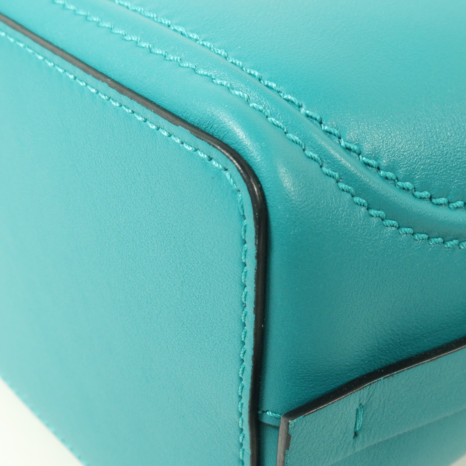 Valentino 牛皮皮革Garavani VLogo Walk Bucket Bag手挽肩背兩用袋