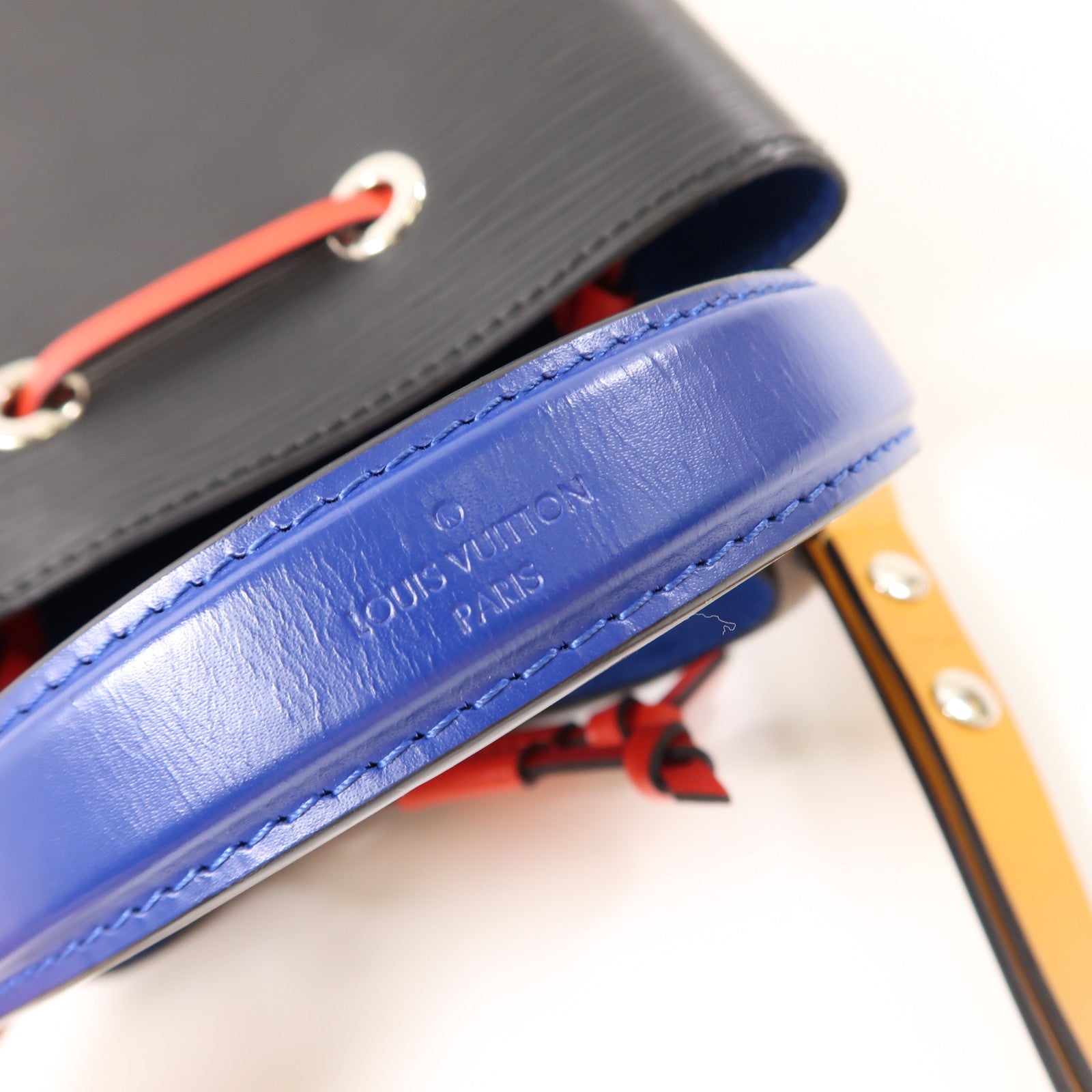 LOUIS VUITTON Epi Neo Noe BB銀扣手挽肩背兩用袋