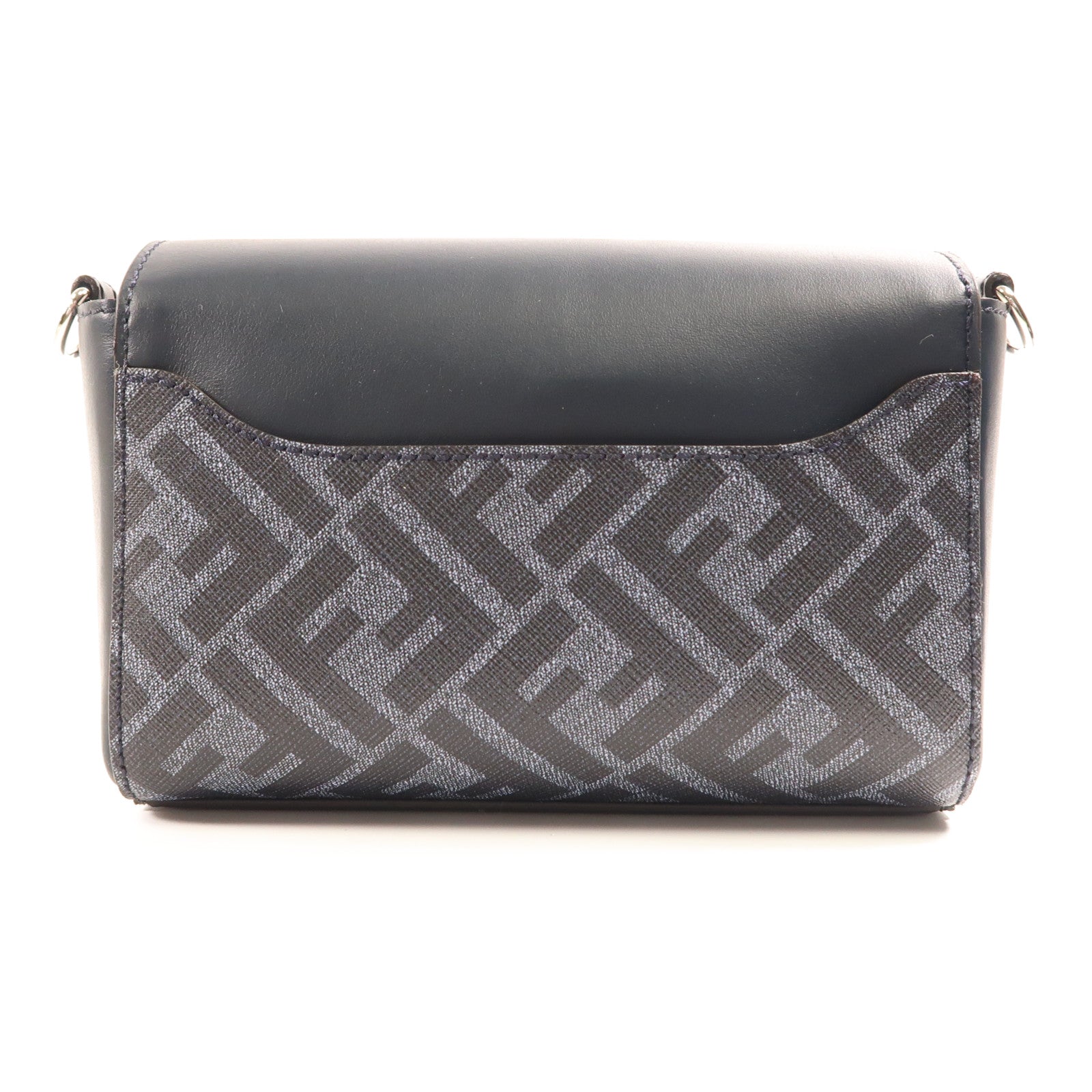 FENDI 皮革Shoulder Bag銀扣肩背袋