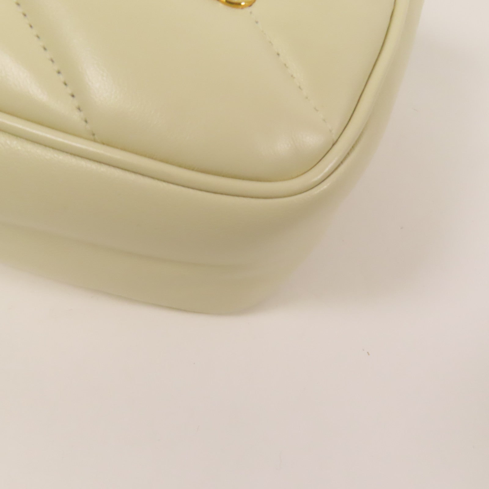 GUCCI 羊皮皮革GG Marmont金扣肩背袋