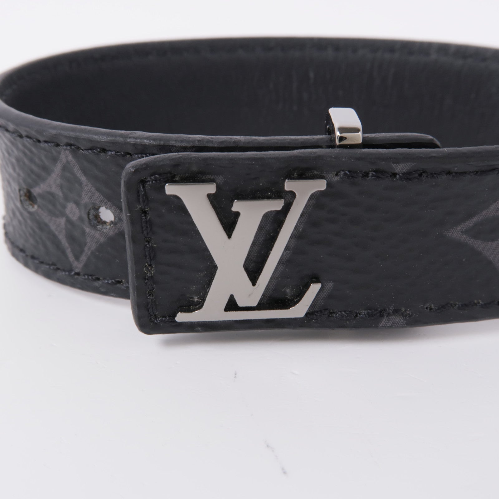 LOUIS VUITTON Monogram Eclipse LV Slim Bracelet銀扣手鐲