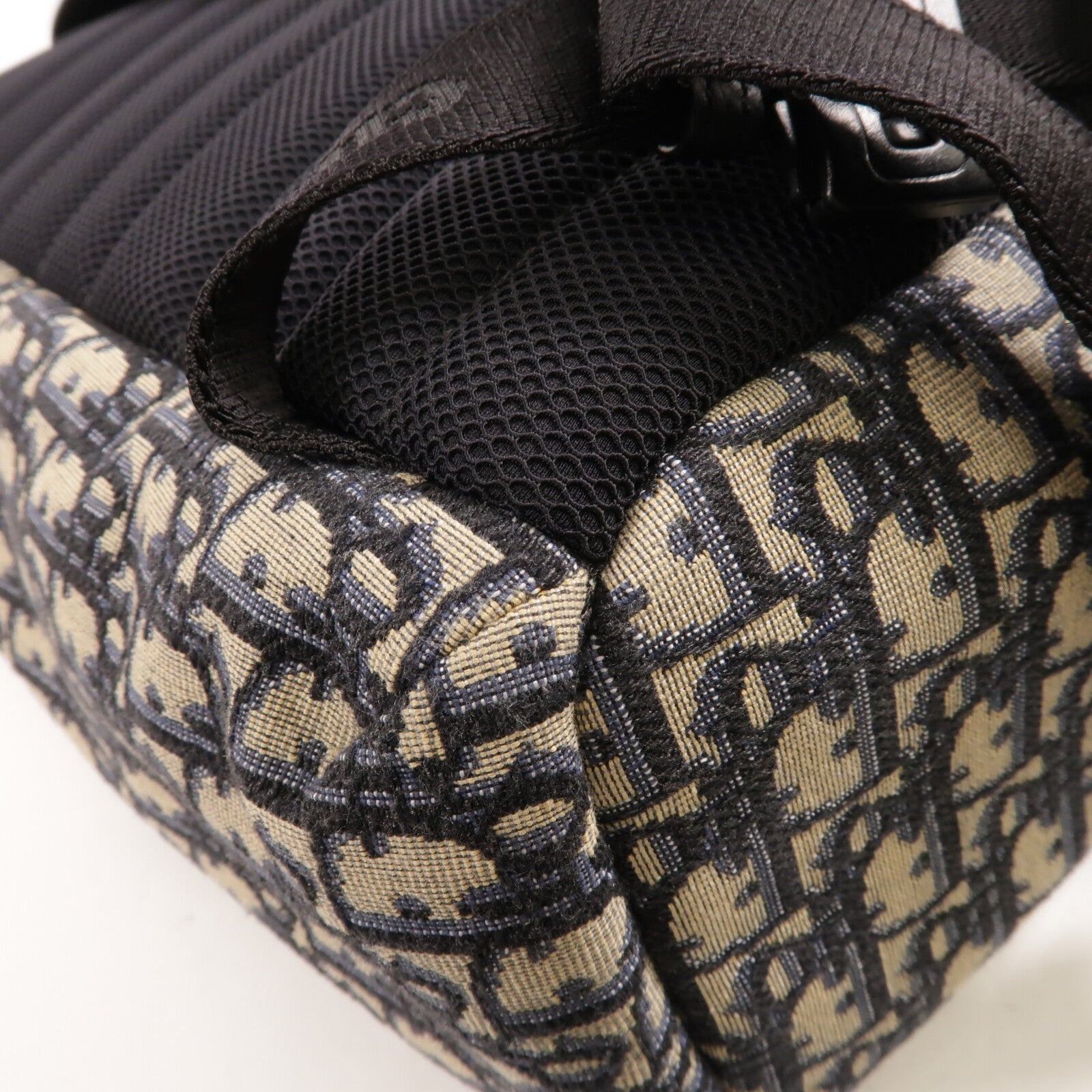 Dior 帆布Explore Backpack背包