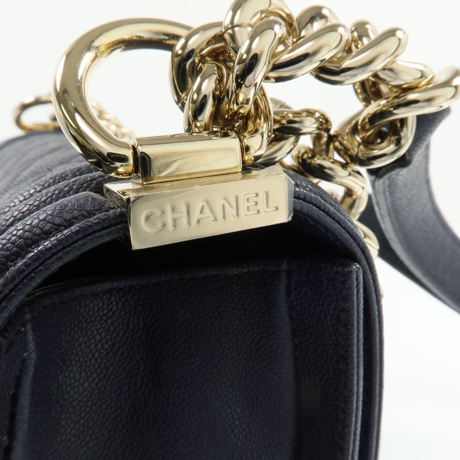 CHANEL 牛皮皮革Boy 20金扣鏈帶肩背袋
