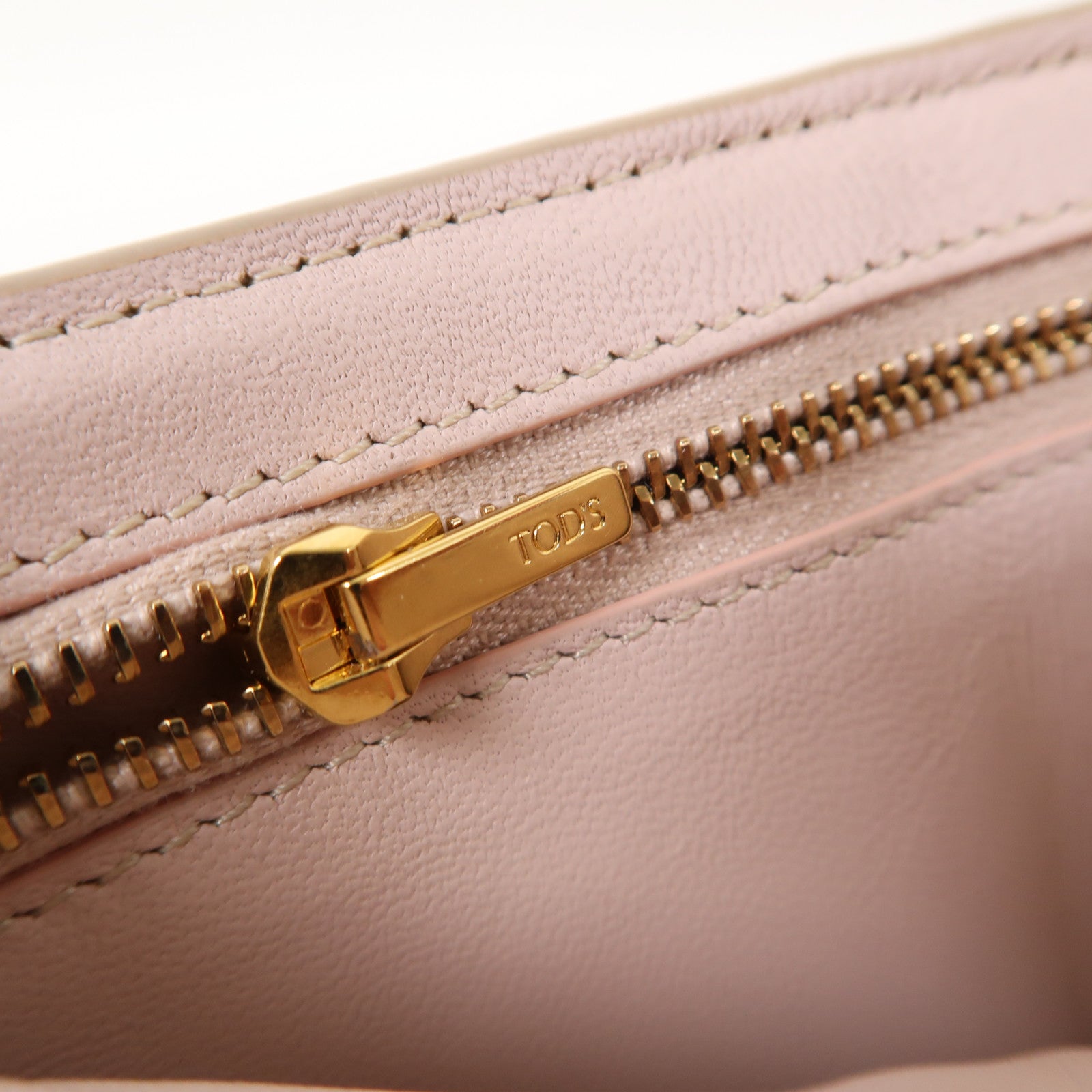 TOD'S 【激減優惠】牛皮皮革Wallet金扣錢包粉紅色