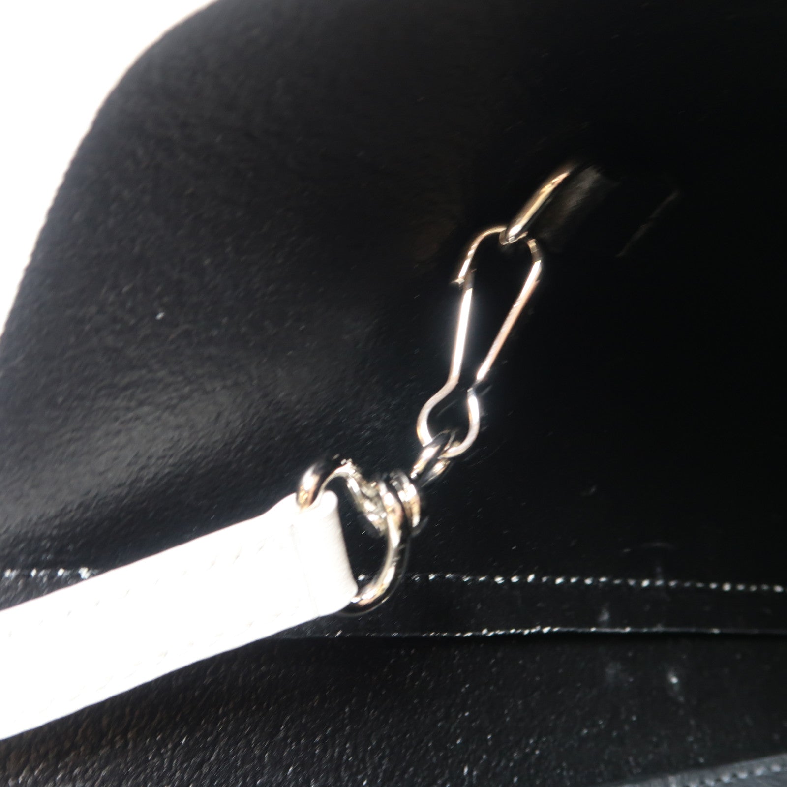 BALENCIAGA 牛皮皮革Tote Bag銀扣手挽肩背兩用袋白色