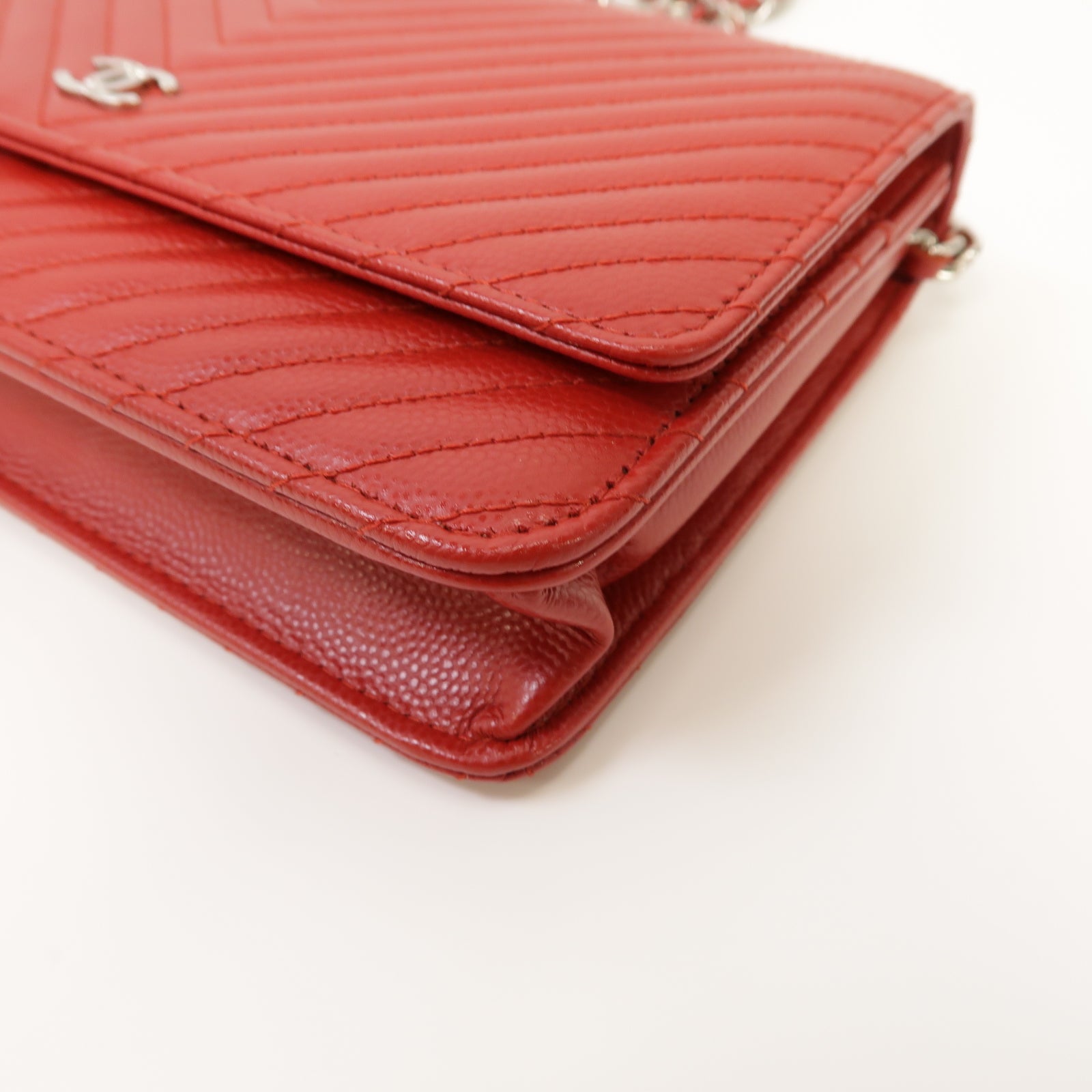 CHANEL 【激減優惠】斜紋牛皮皮革Wallet On Chain Shoulder Bag銀扣肩背袋紅色