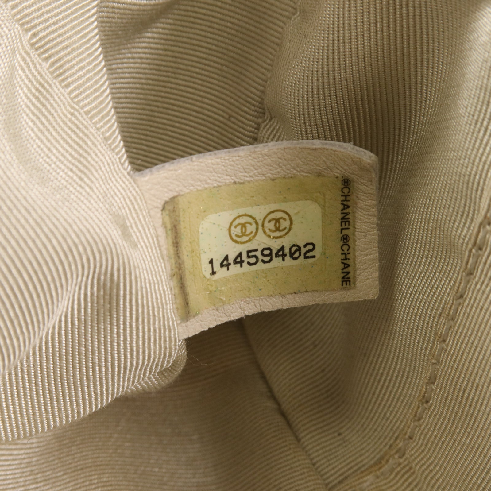 CHANEL 羊皮皮革Shoulder Bag金扣肩背袋