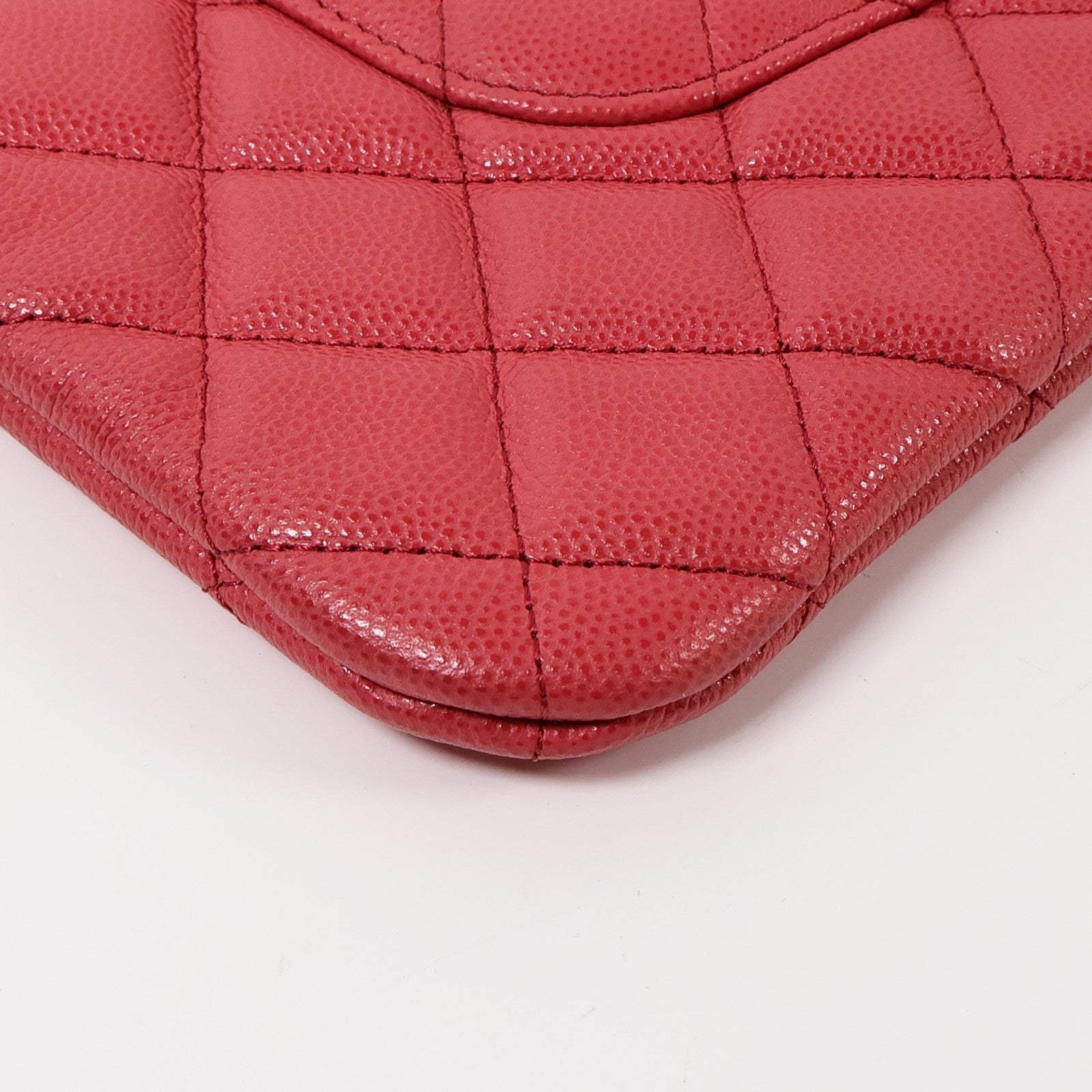 CHANEL 牛皮皮革Pouch金扣手拿包