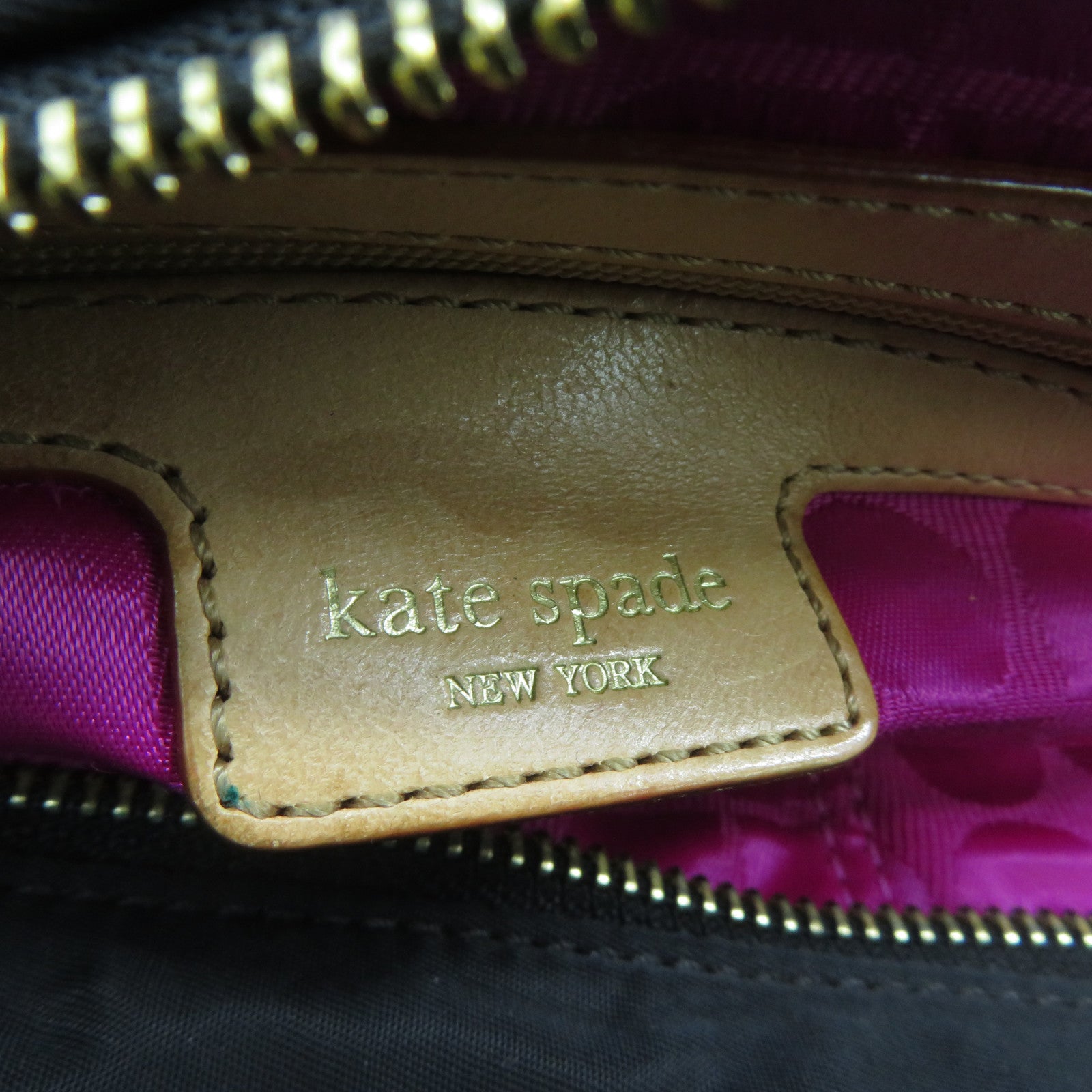 Kate Spade 【清倉大減價】尼龍/皮革Shoulder Bag金扣肩背袋黑色