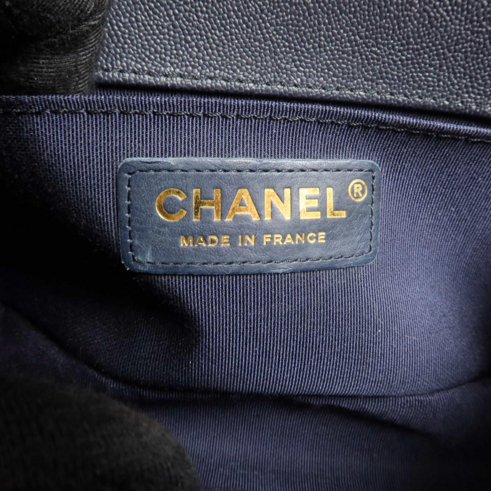 CHANEL 牛皮皮革Boy 20金扣鏈帶肩背袋