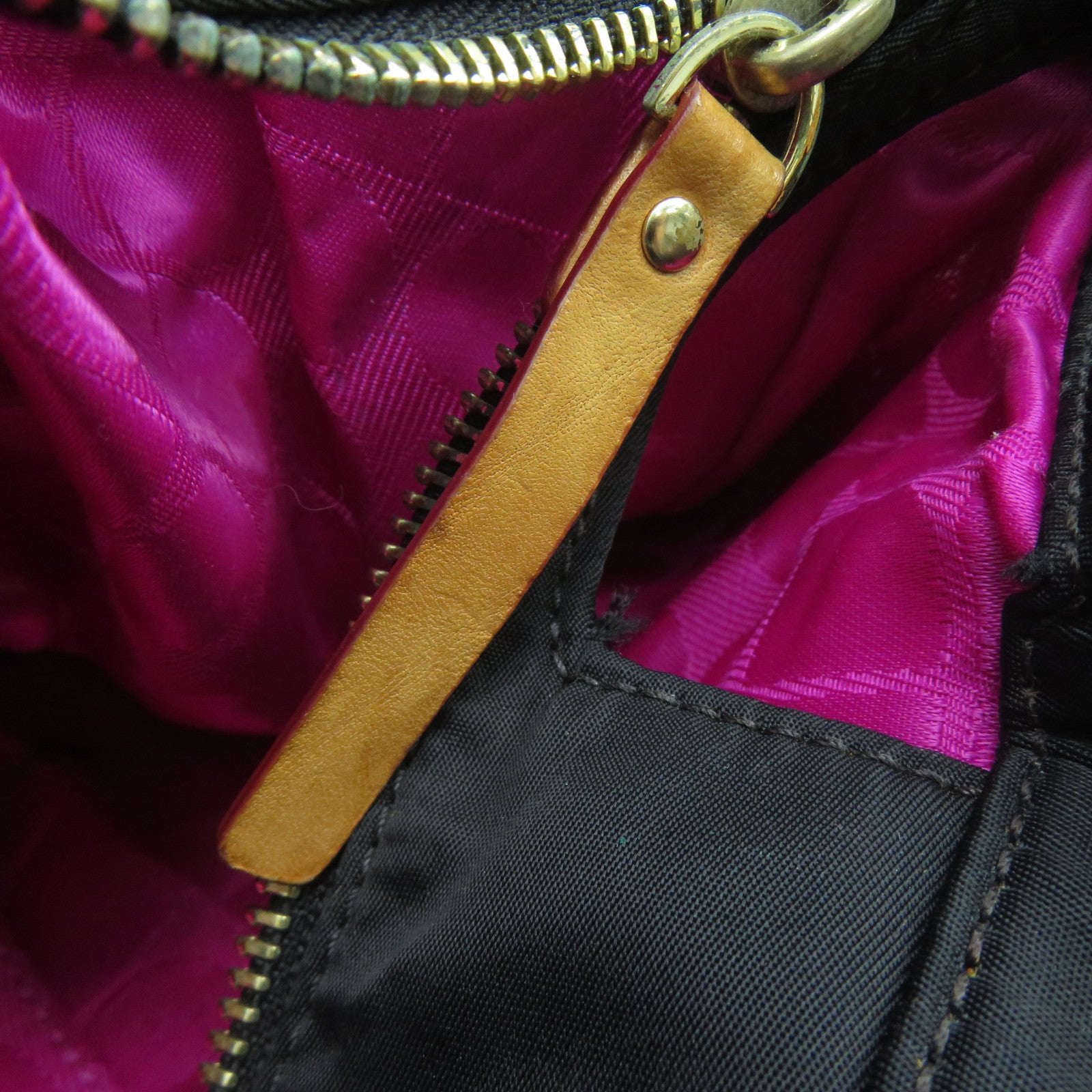 Kate Spade 【清倉大減價】尼龍/皮革Shoulder Bag金扣肩背袋黑色