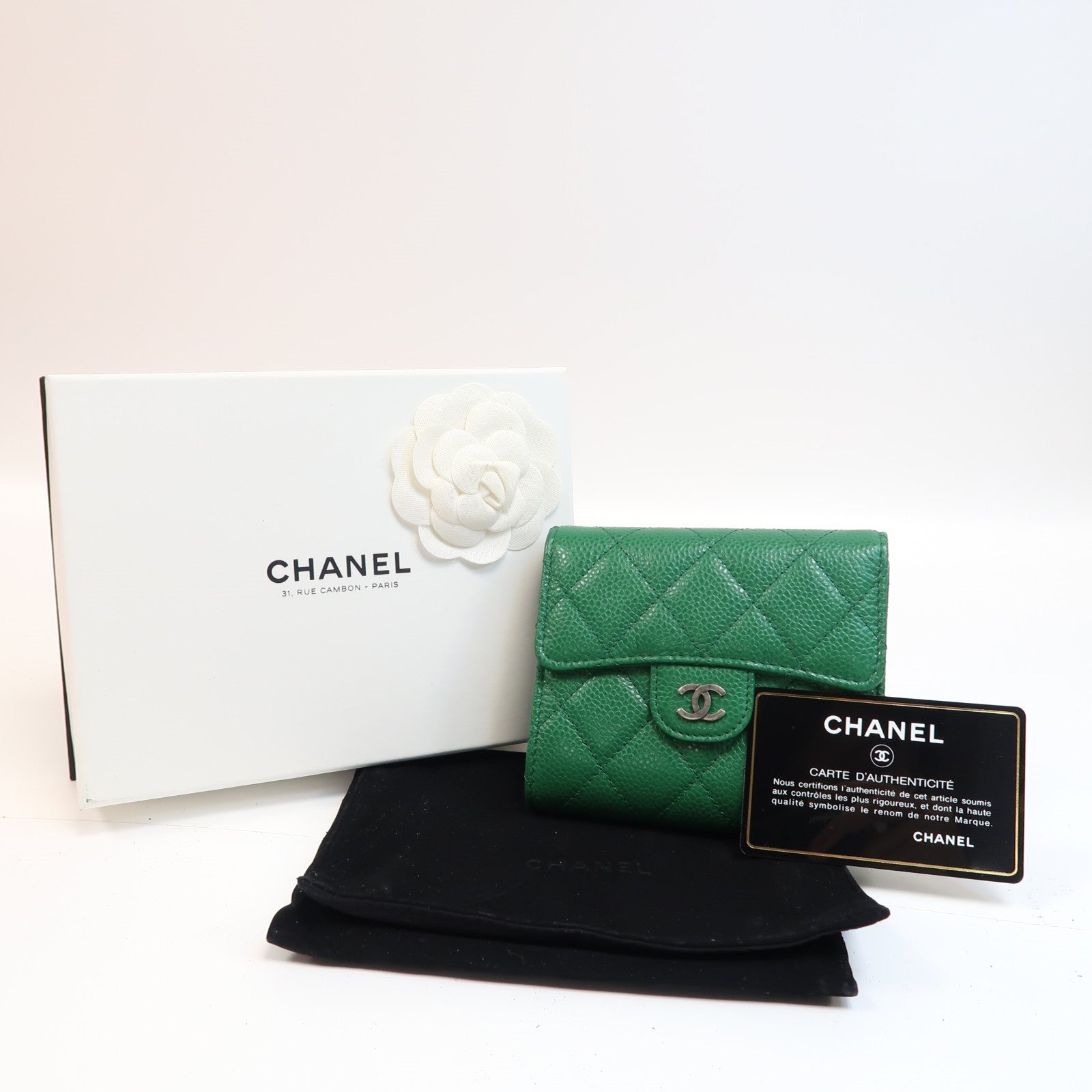 CHANEL 菱格Caviar皮革Wallet銀扣短錢包綠色