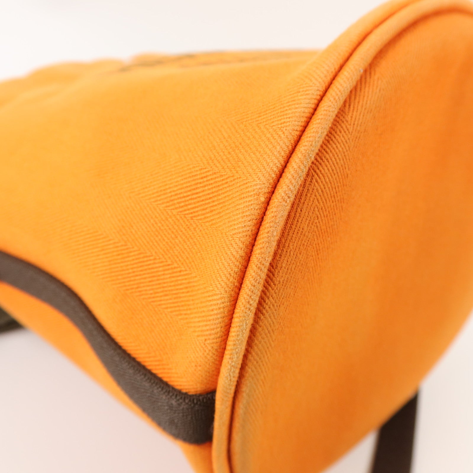 HERMES Toile Sac De Pansage Grooming Bucket Bag肩背袋Orange