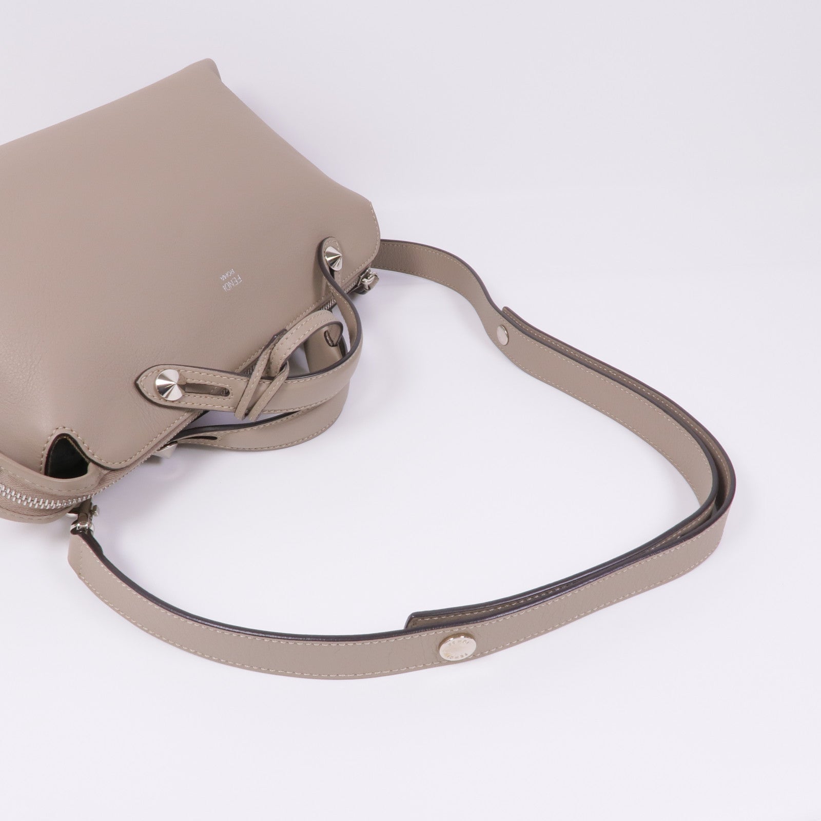 FENDI 牛皮皮革By The Way銀扣手挽肩背兩用袋