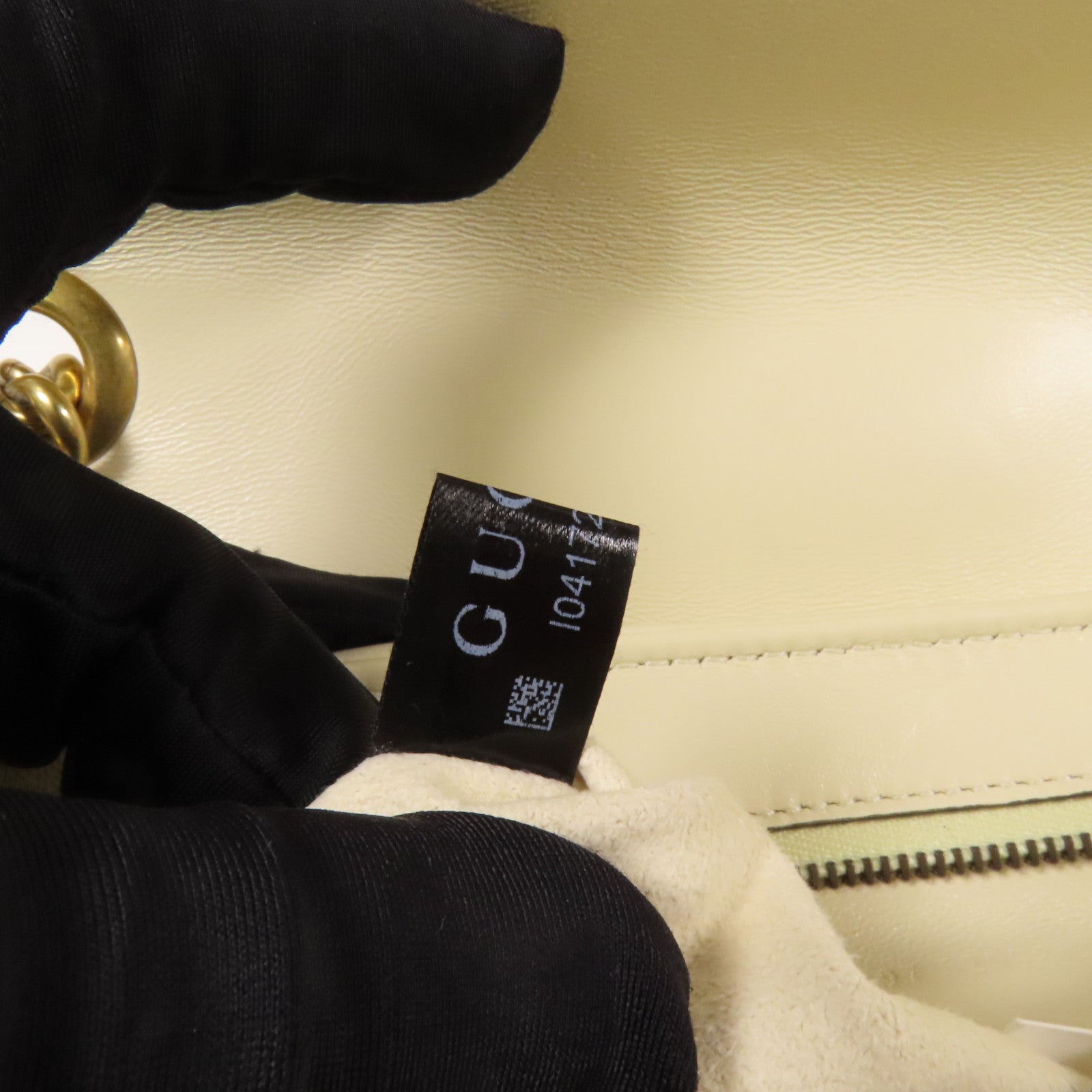 GUCCI 羊皮皮革GG Marmont金扣肩背袋