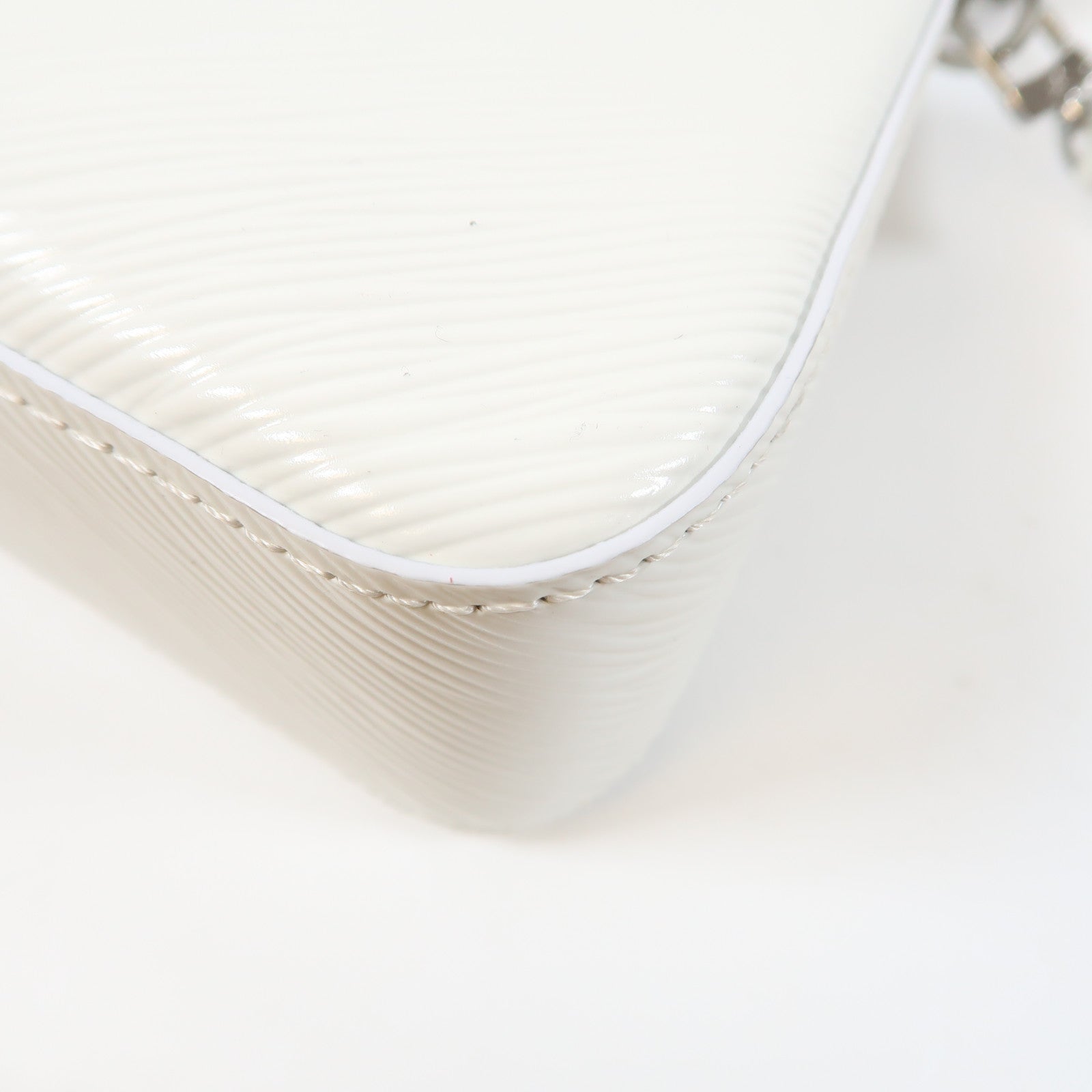 LOUIS VUITTON Epi皮革LV X YK Marellini銀扣手挽肩背兩用袋白色/紅色