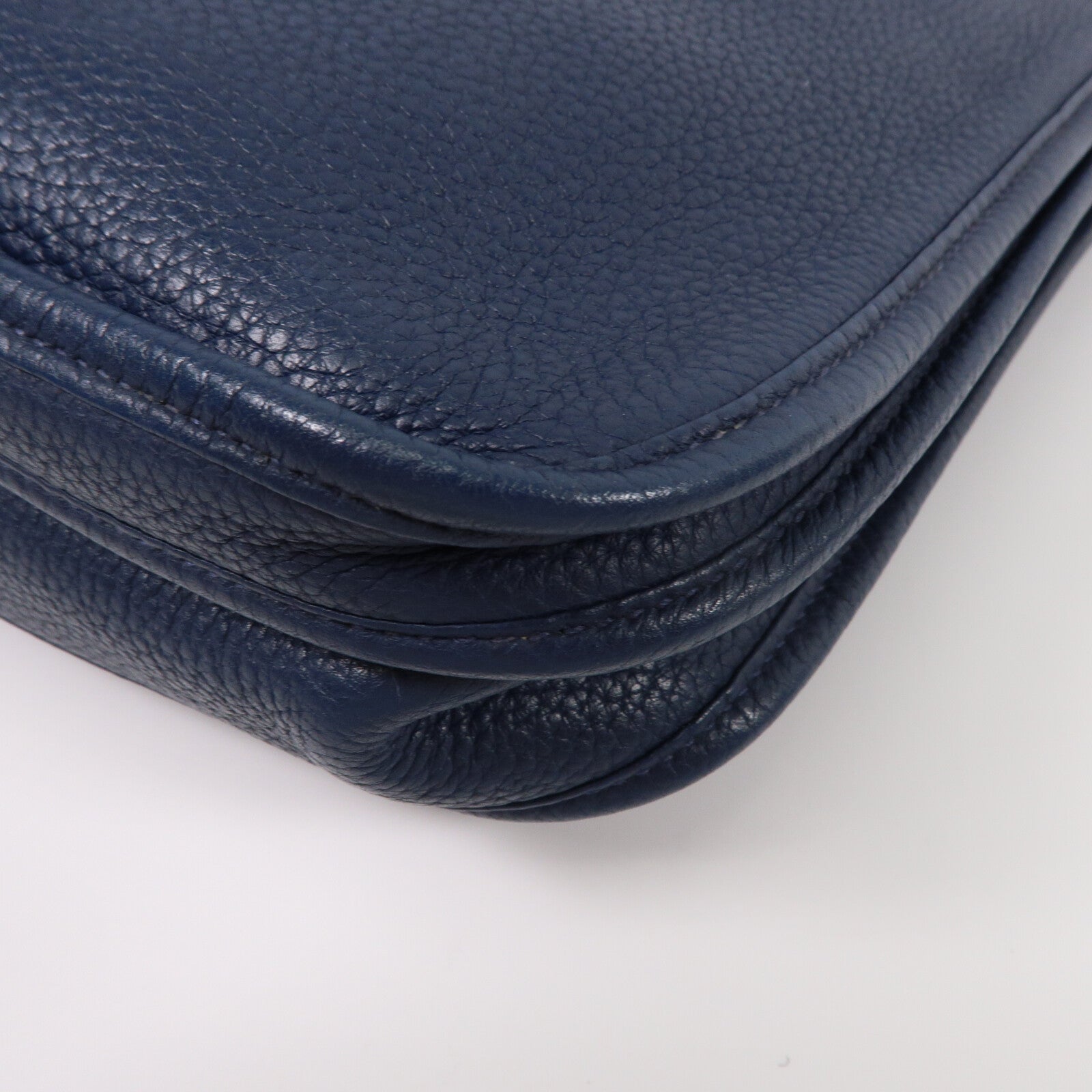 HERMES Clemence皮革Evelyne PM肩背袋Blue Indigo
