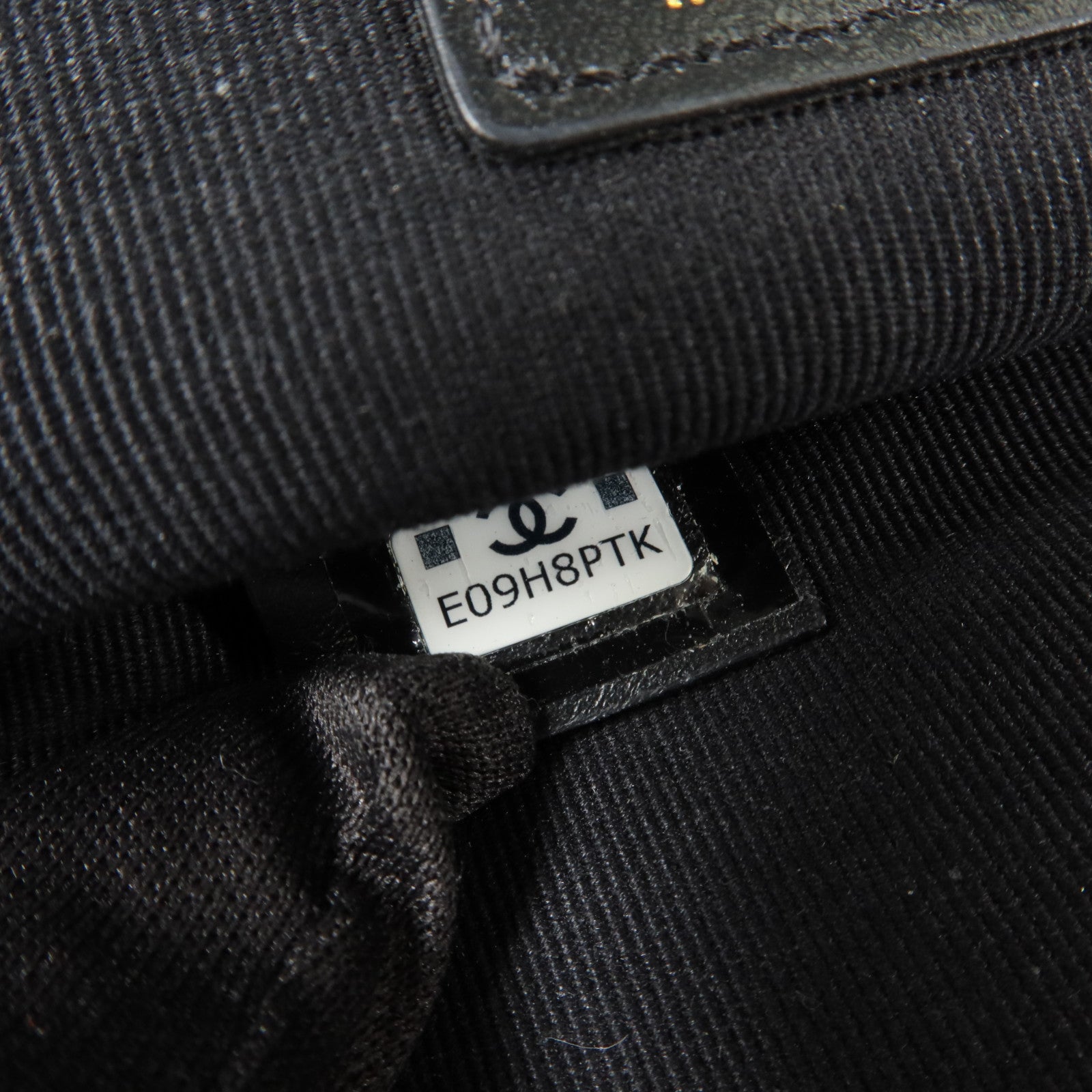 CHANEL 牛皮皮革Zipped Coin Purse金扣零錢包