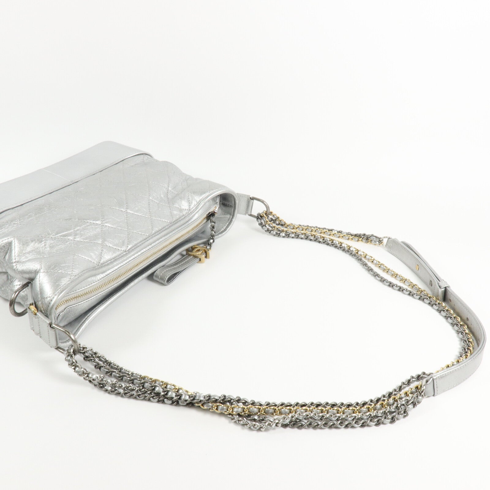 CHANEL 牛皮皮革Gabrielle Hobo Medium鏈帶肩背袋