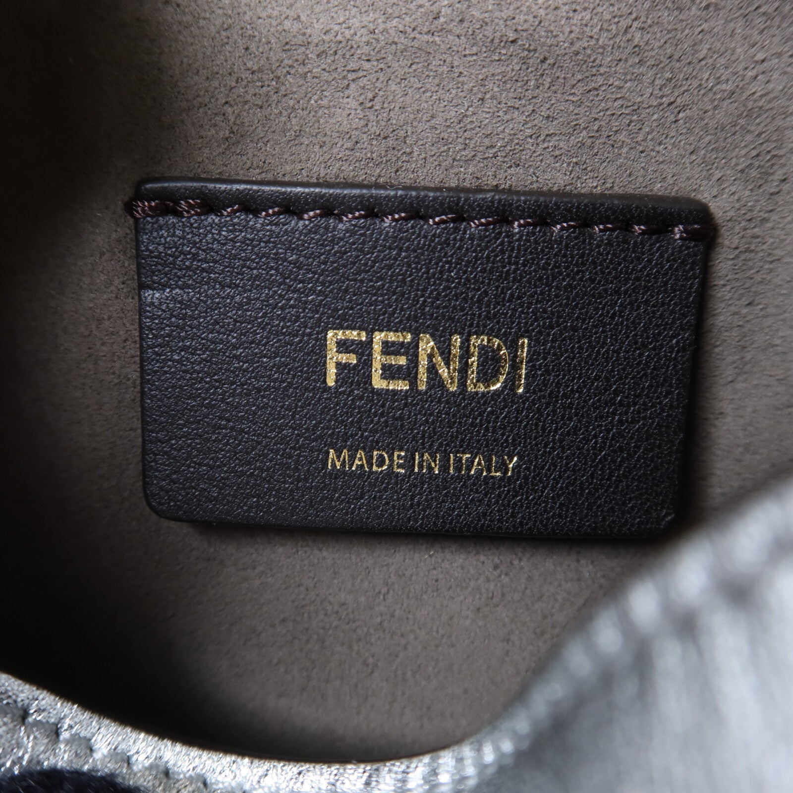 FENDI 牛皮皮革Mon Tresor Bucket Bag金扣手挽肩背兩用袋