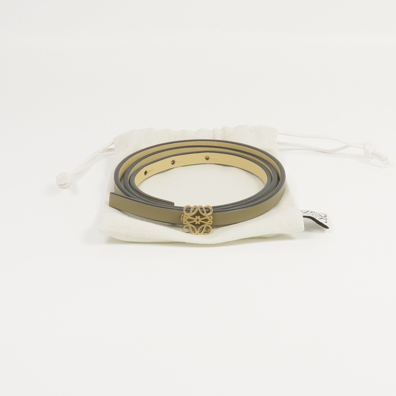 LOEWE 牛皮皮革Belt金扣皮帶