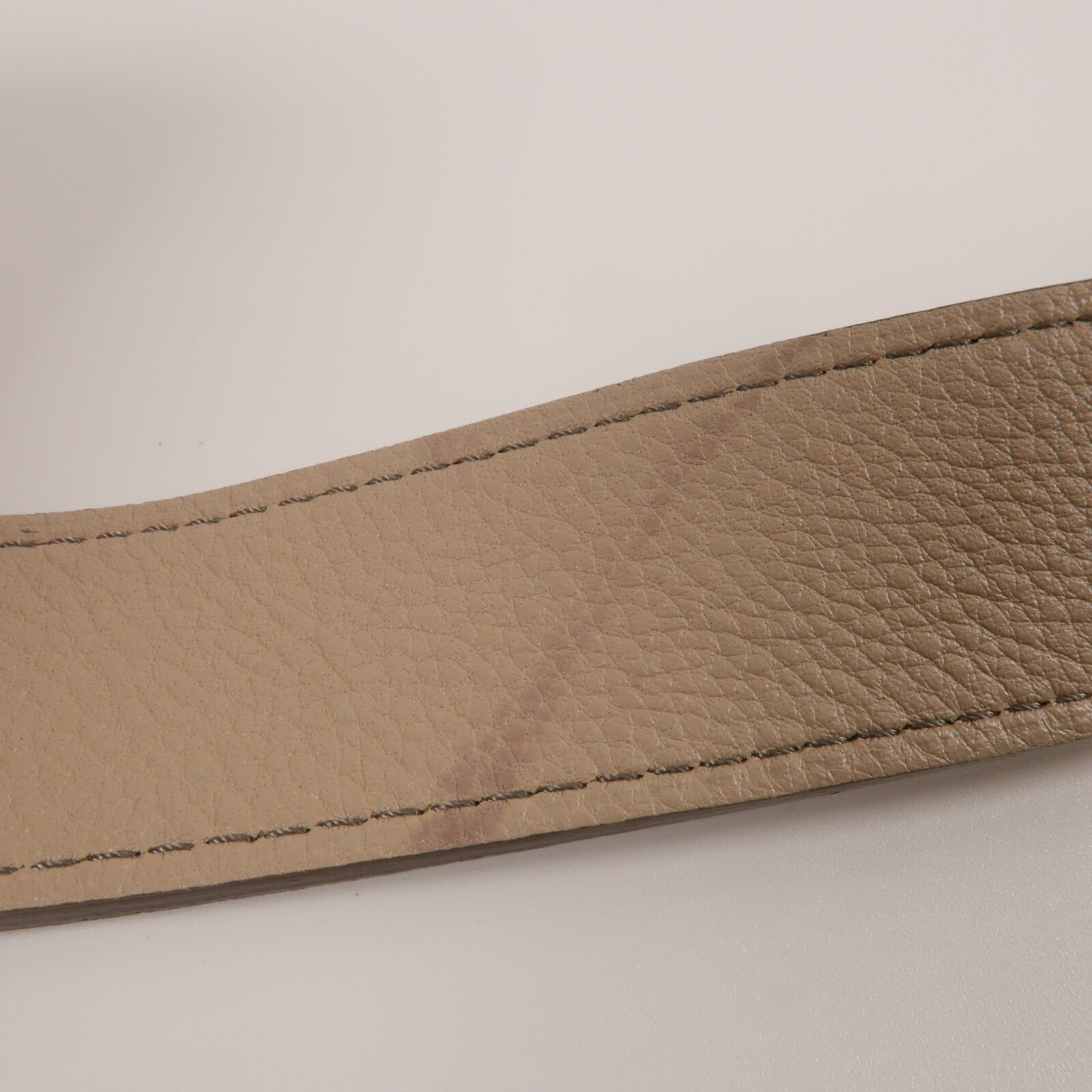LOUIS VUITTON Mahina Selene MM