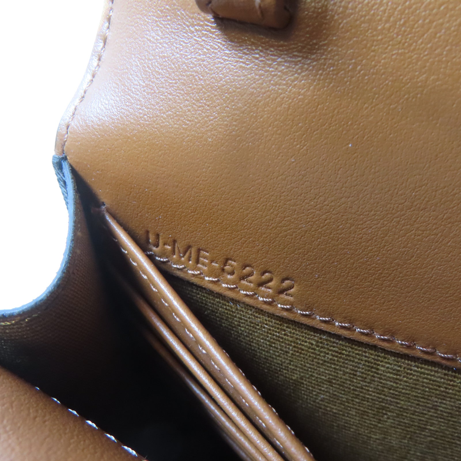 CELINE 塗層帆布Wallet On Strap金扣肩背袋啡色