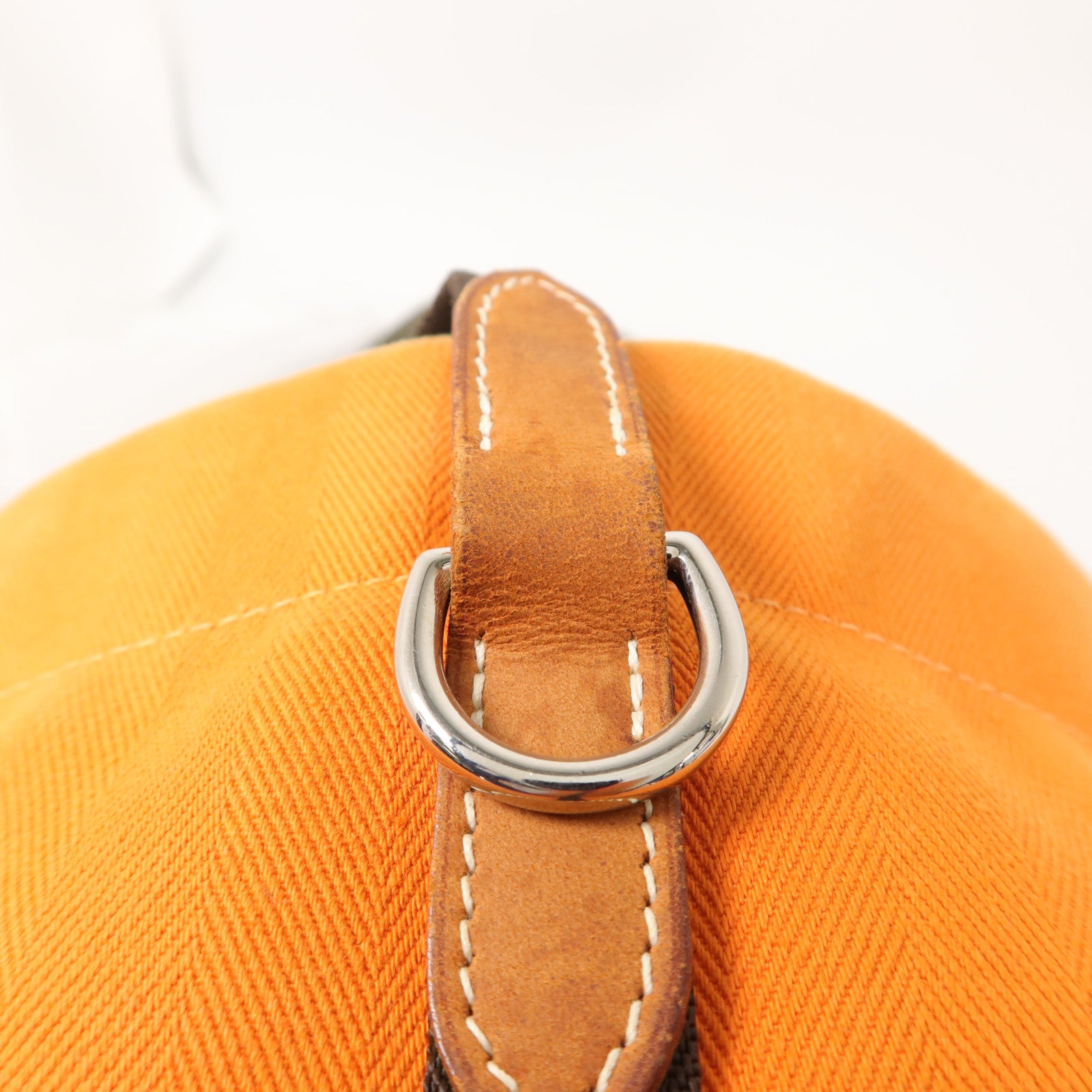 HERMES Toile Sac De Pansage Grooming Bucket Bag肩背袋Orange