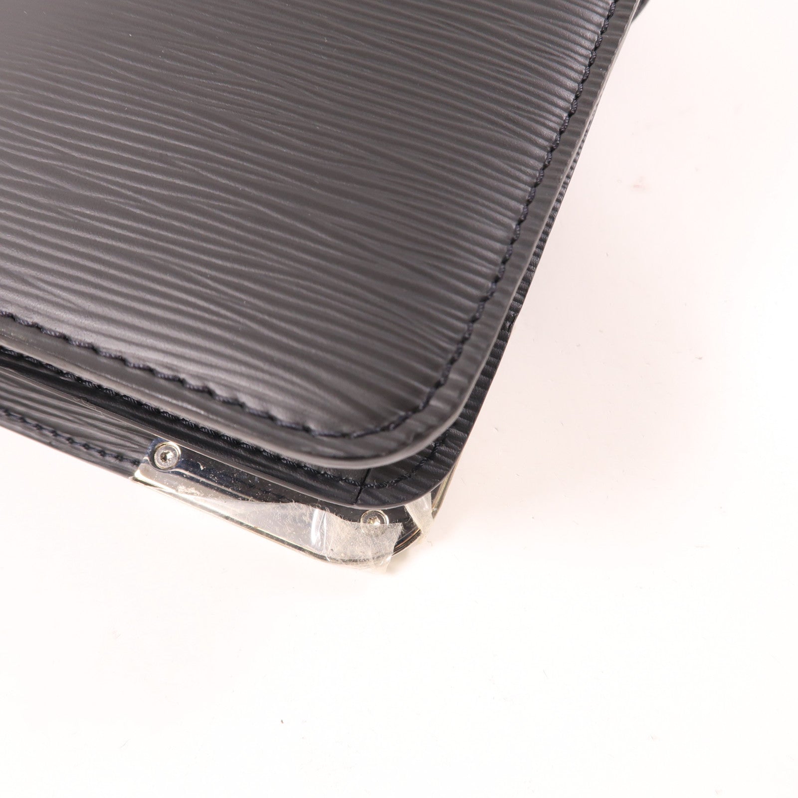 LOUIS VUITTON Epi Larry Business Bag銀扣公事包黑色
