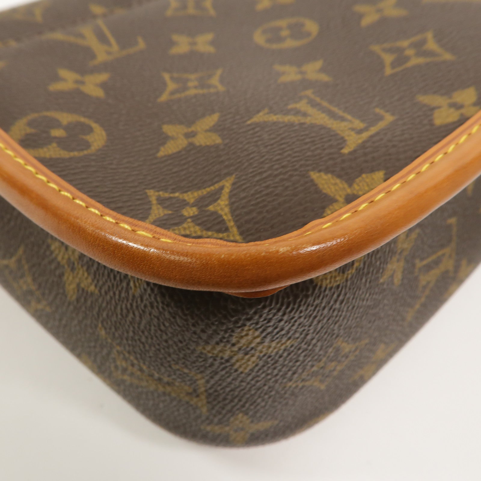 LOUIS VUITTON Monogram Sologne肩背袋