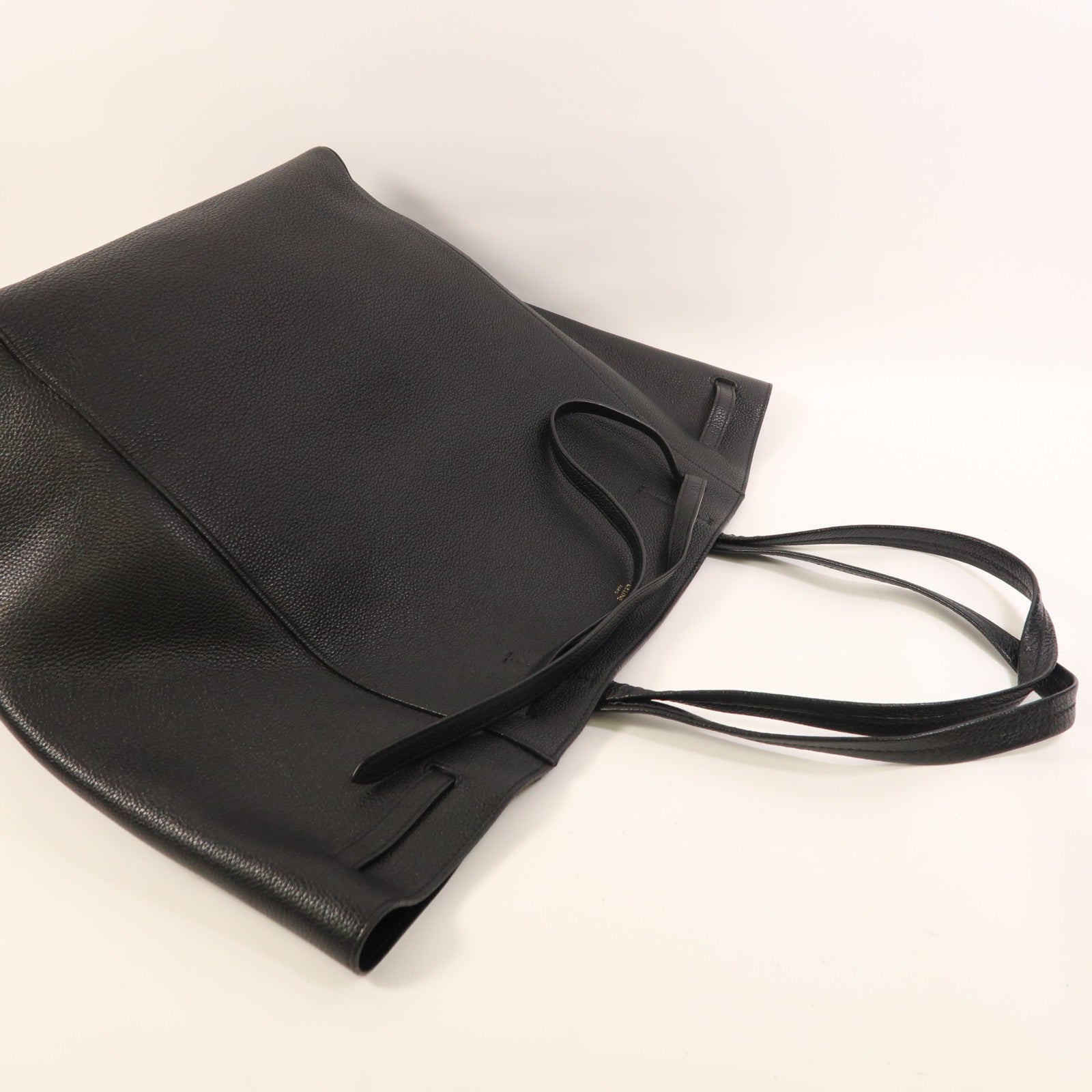 CELINE 牛皮皮革Cabas Phantom金扣肩背袋
