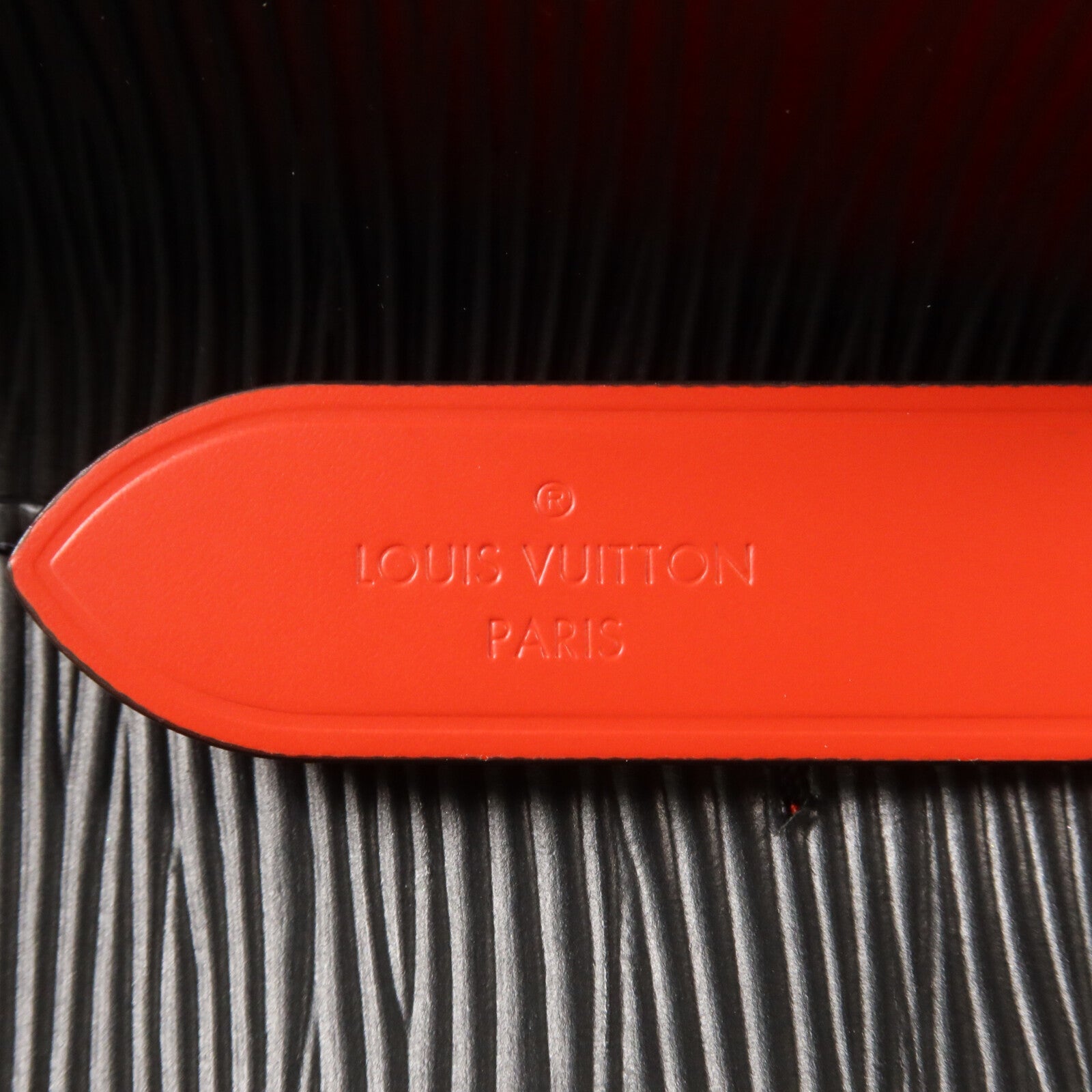 LOUIS VUITTON Epi Neo Noe BB手挽肩背兩用袋