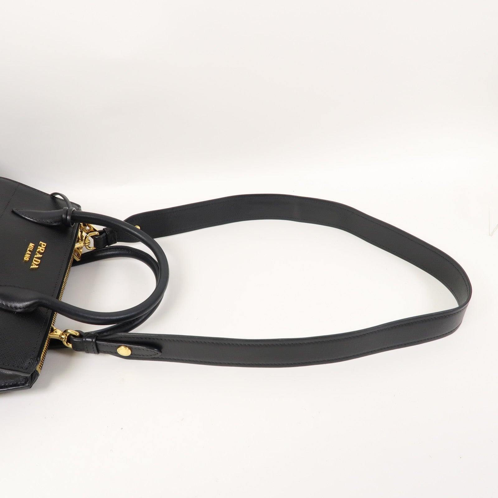 PRADA 【激減優惠】皮革2 Way Shoulder Bag金扣手挽肩背兩用袋黑色