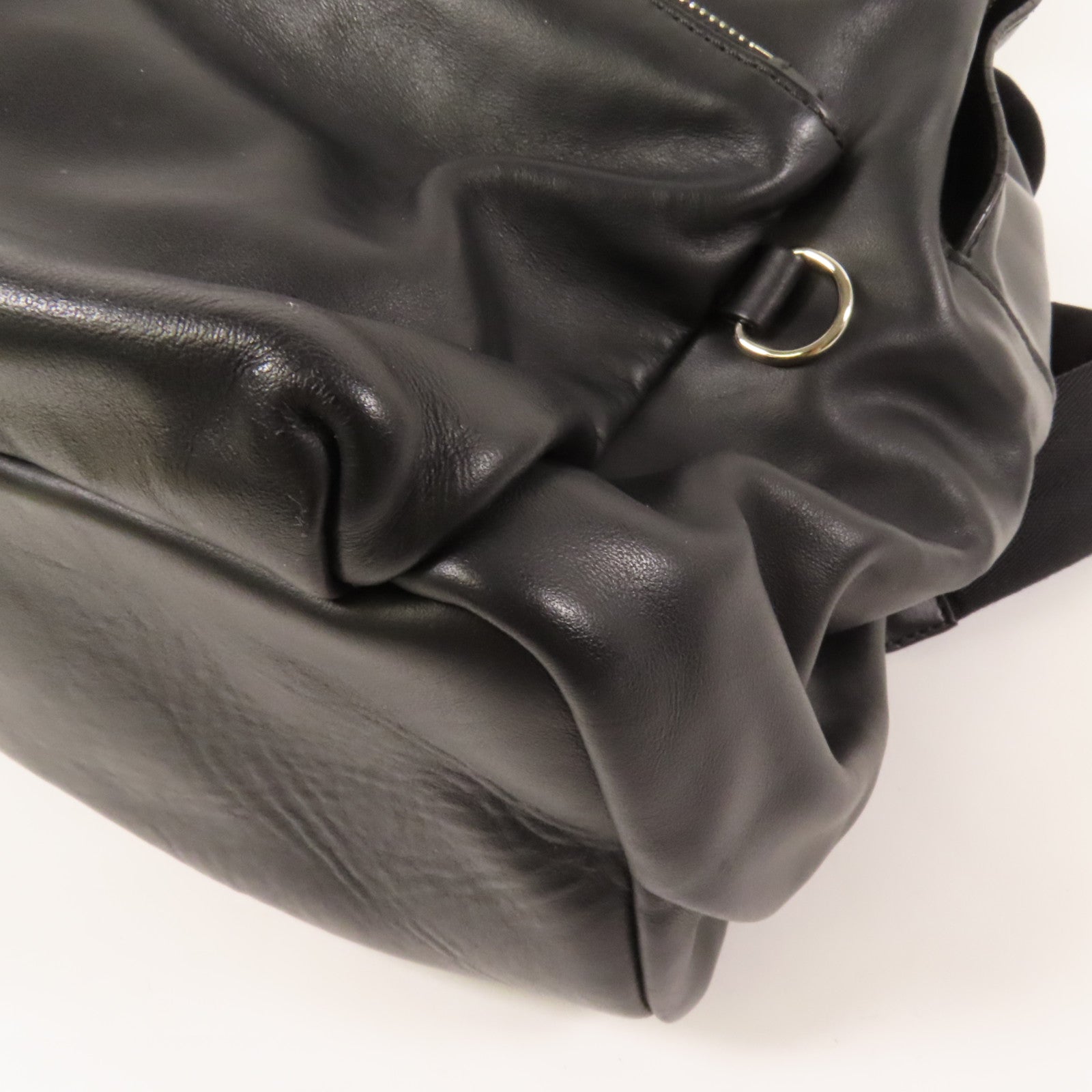 FENDI 牛皮皮革Backpack銀扣背包