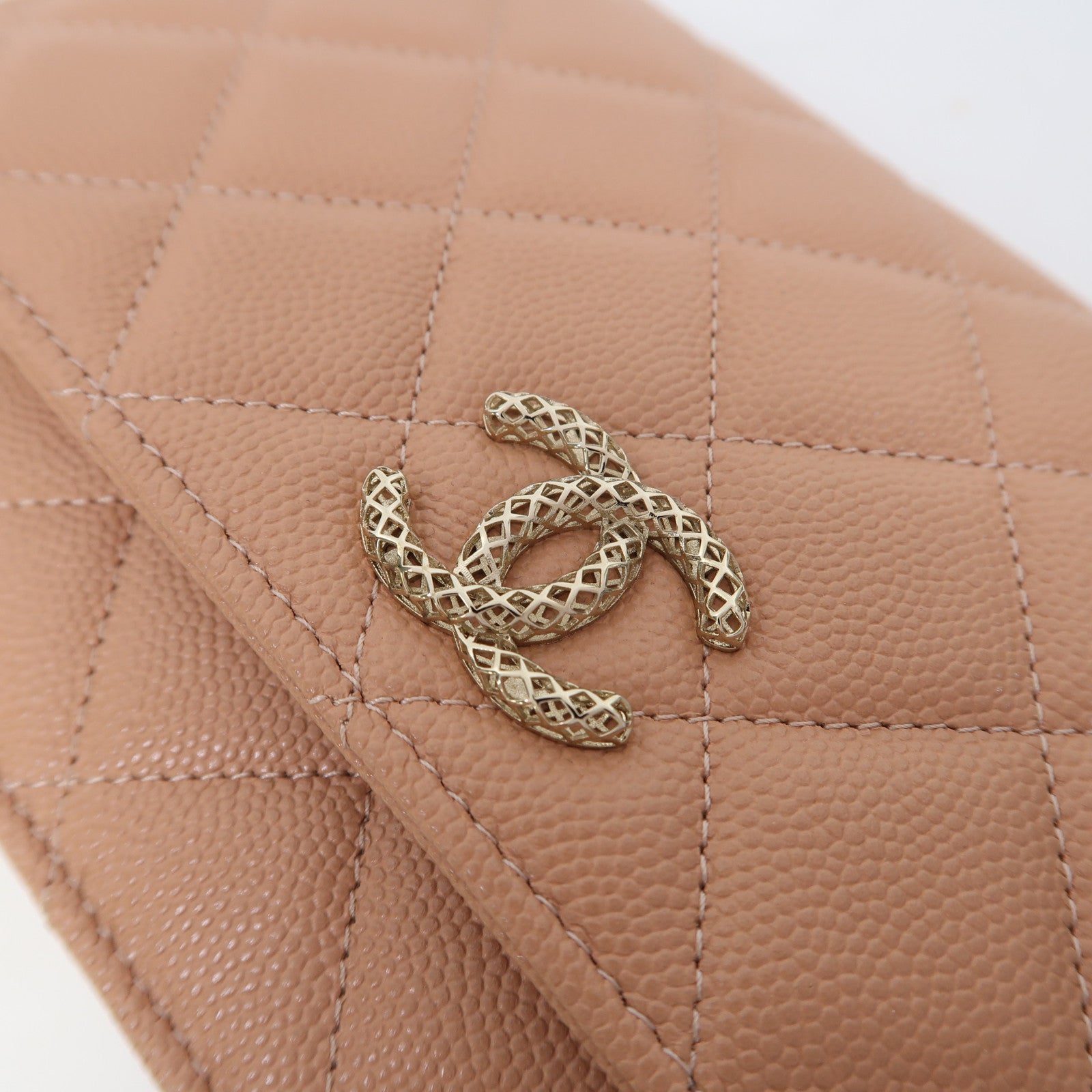 CHANEL 菱格Caviar皮革Wallet On Chain金扣鏈帶肩背袋三文魚色